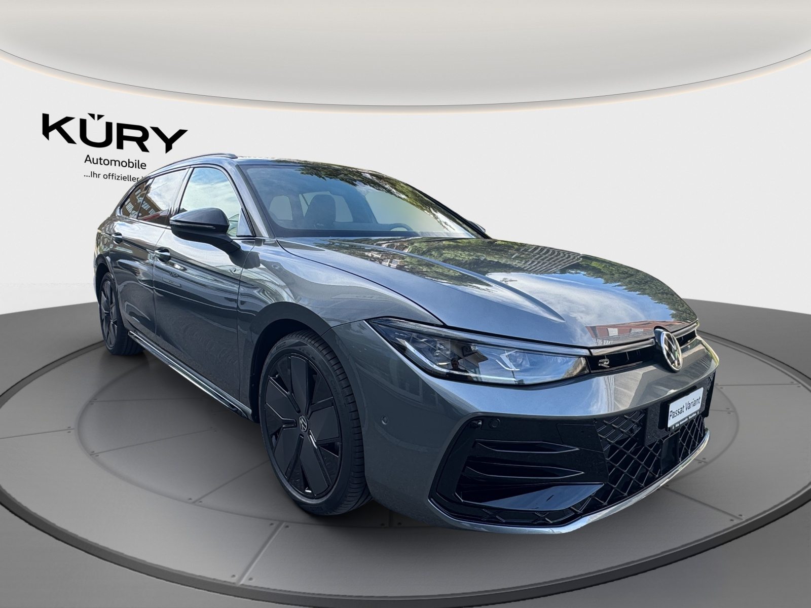 VW Passat Variant NF R-Line, Petrol, Ex-demonstrator, Automatic - 3