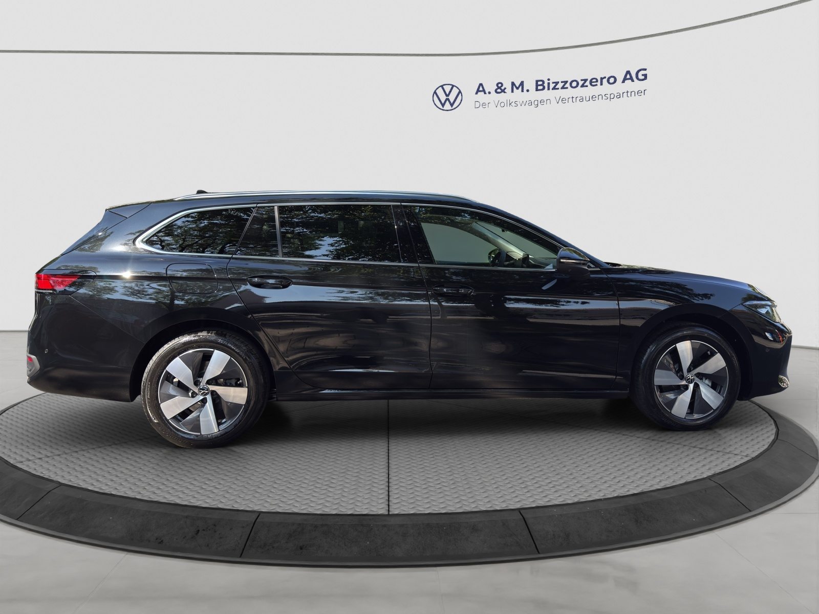 VW Passat Variant NF Business, Essence, Voiture de démonstration, Automatique - 6