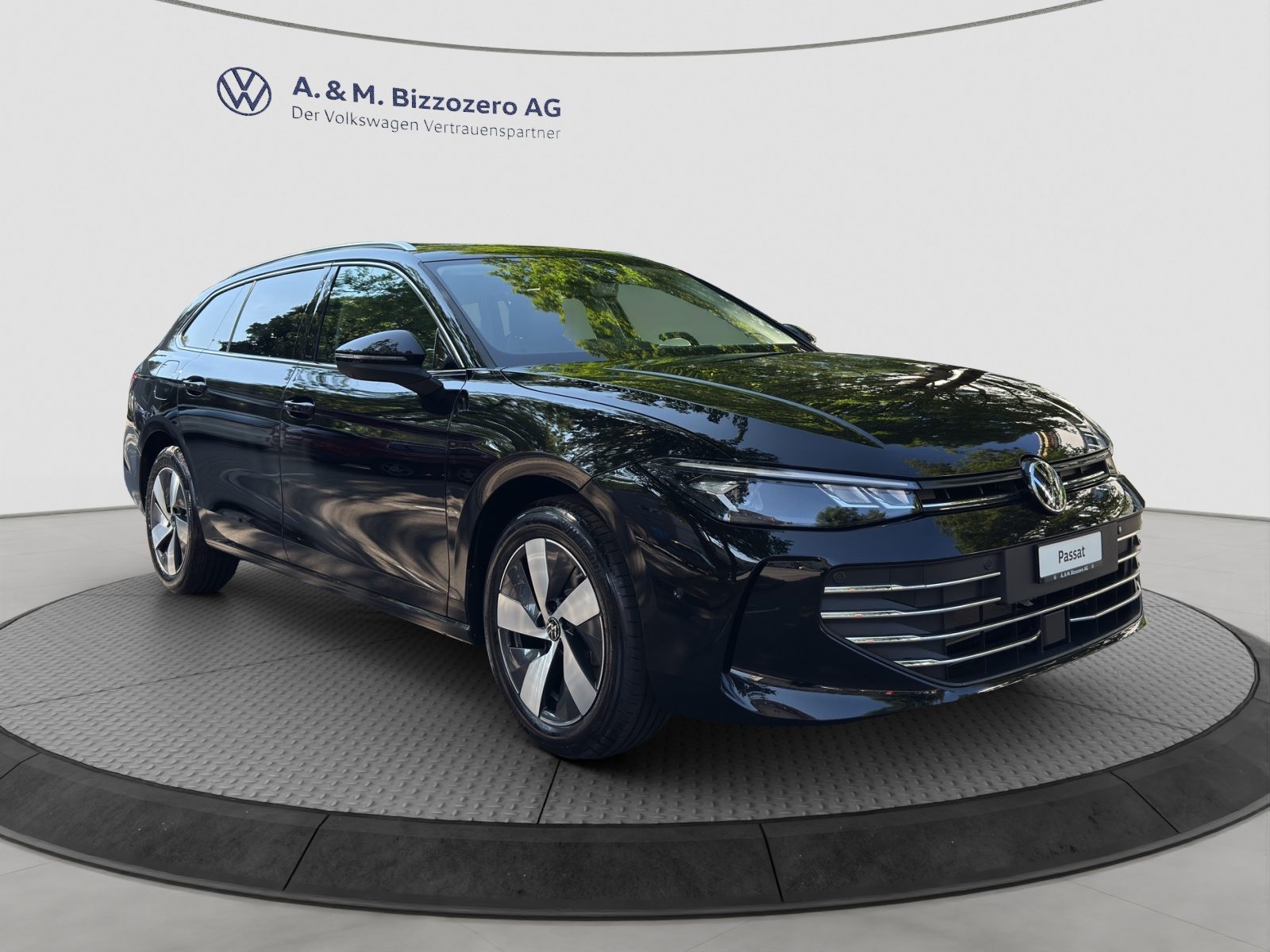 VW Passat Variant NF Business, Essence, Voiture de démonstration, Automatique - 7