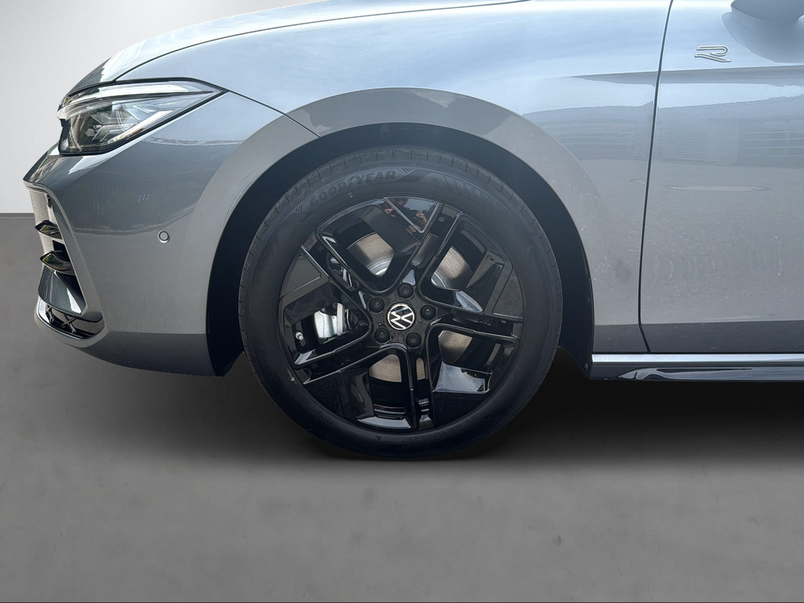VW Passat Variant 2.0 TSI R-Line DSG 4motion, Benzin, Vorführwagen, Automatik - 7