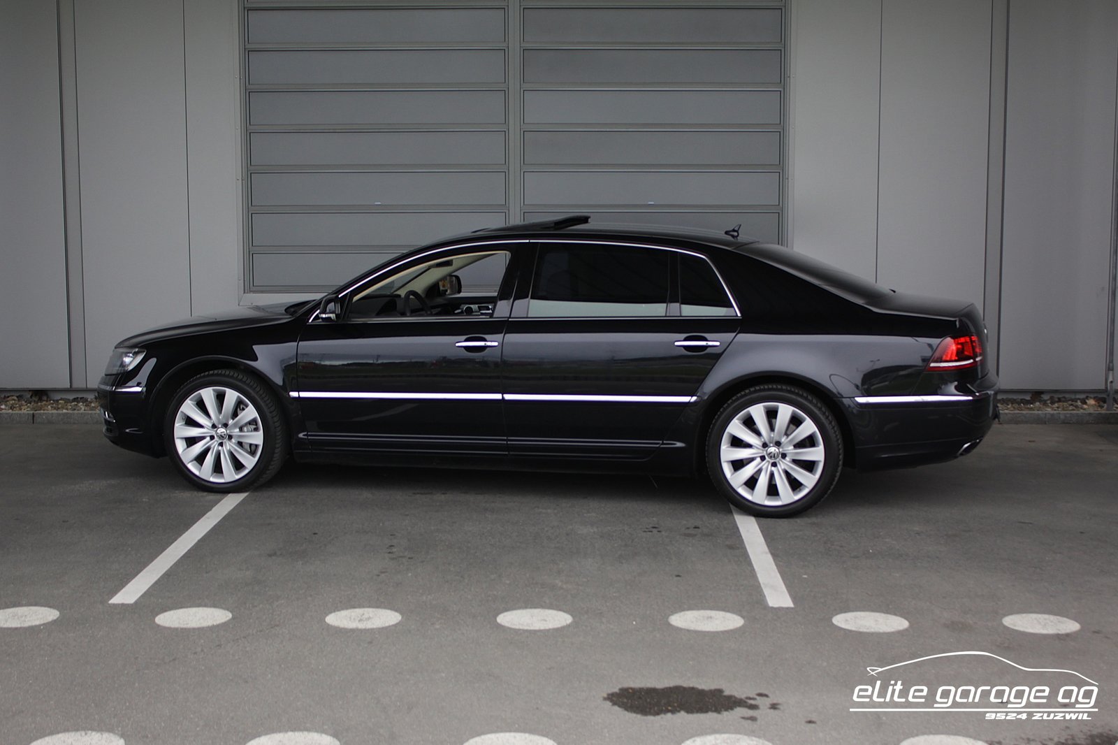 VW Phaeton L 4.2 V8 4Motion Tiptronic LIEBHABERFAHRZEUG, Petrol, Second hand / Used, Automatic - 3