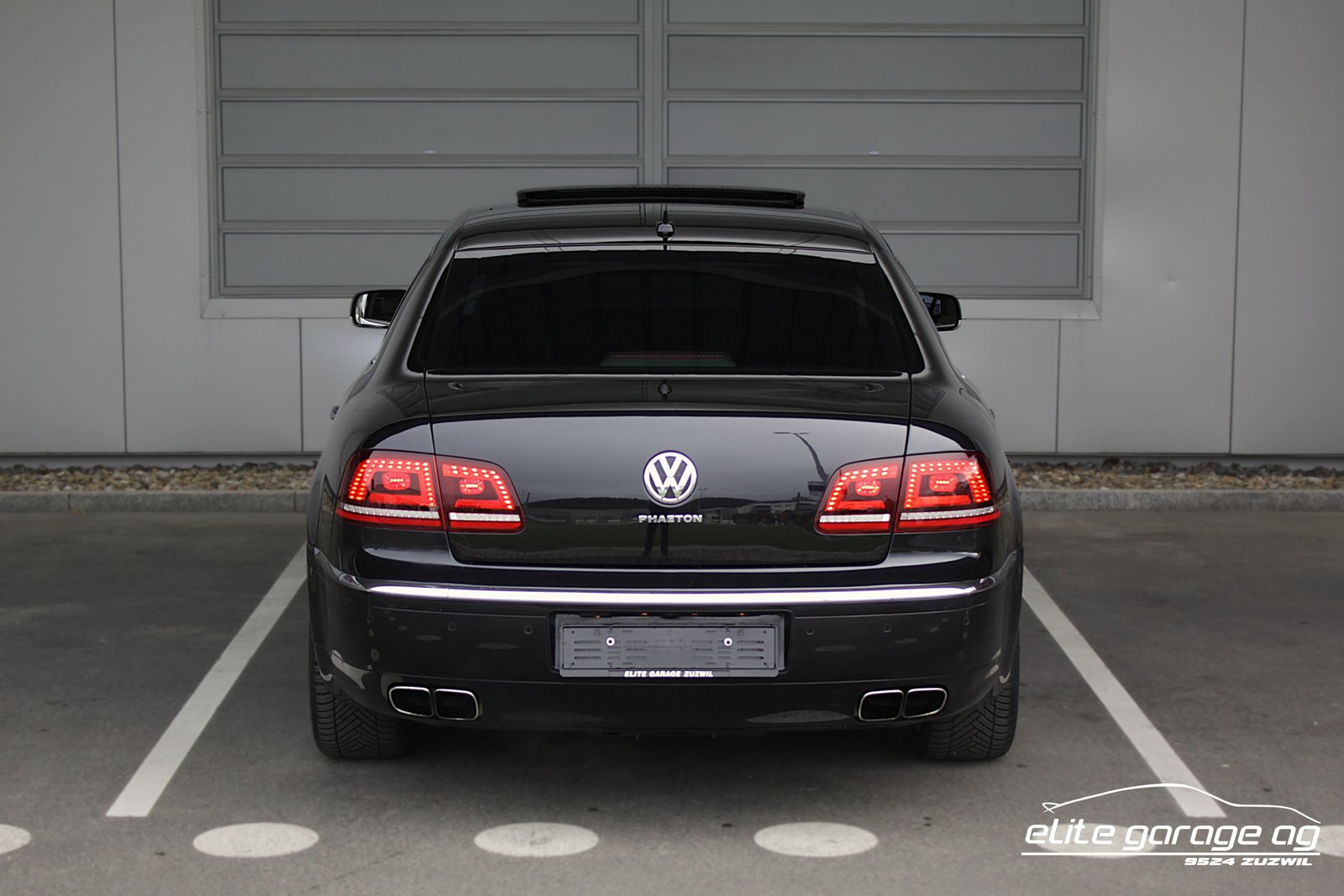 VW Phaeton L 4.2 V8 4Motion Tiptronic LIEBHABERFAHRZEUG, Petrol, Second hand / Used, Automatic - 4