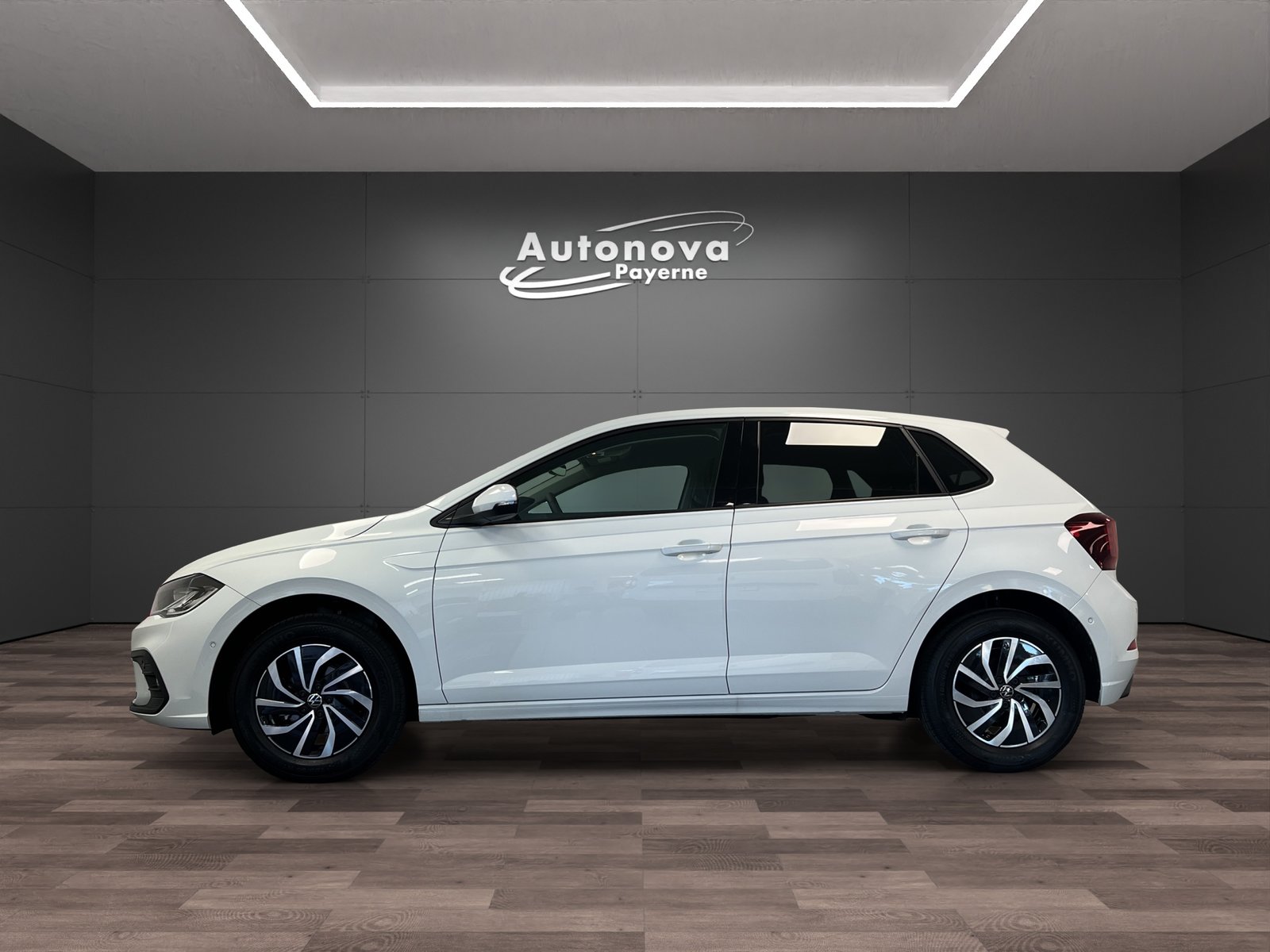 VW Polo 1.0 TSI Life DSG, Petrol, New car, Automatic - 3