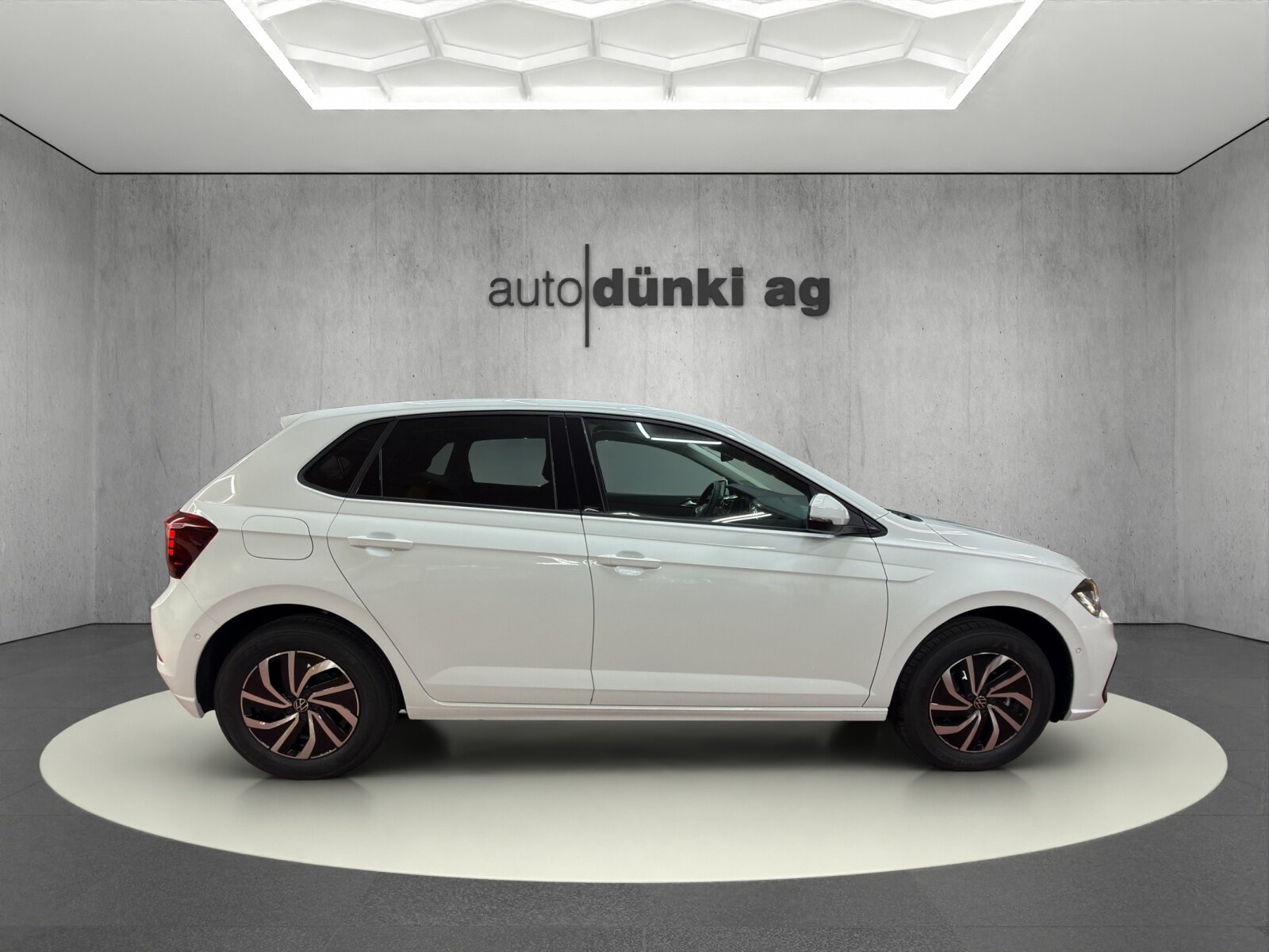 VW Polo 1.0 TSI Life DSG, Petrol, New car, Automatic - 5