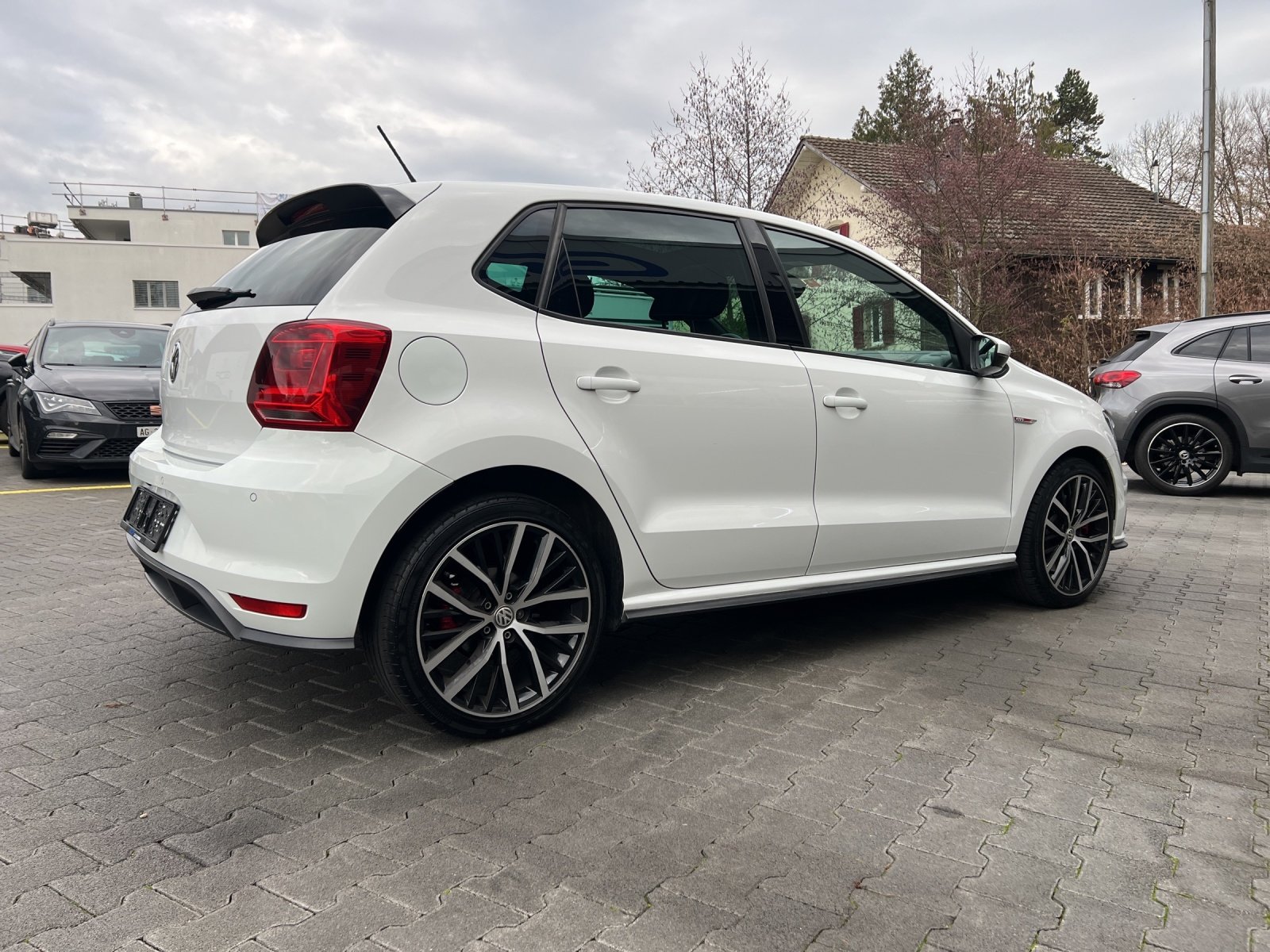 VW Polo 1.8 TSI GTI, Petrol, Second hand / Used, Manual - 4