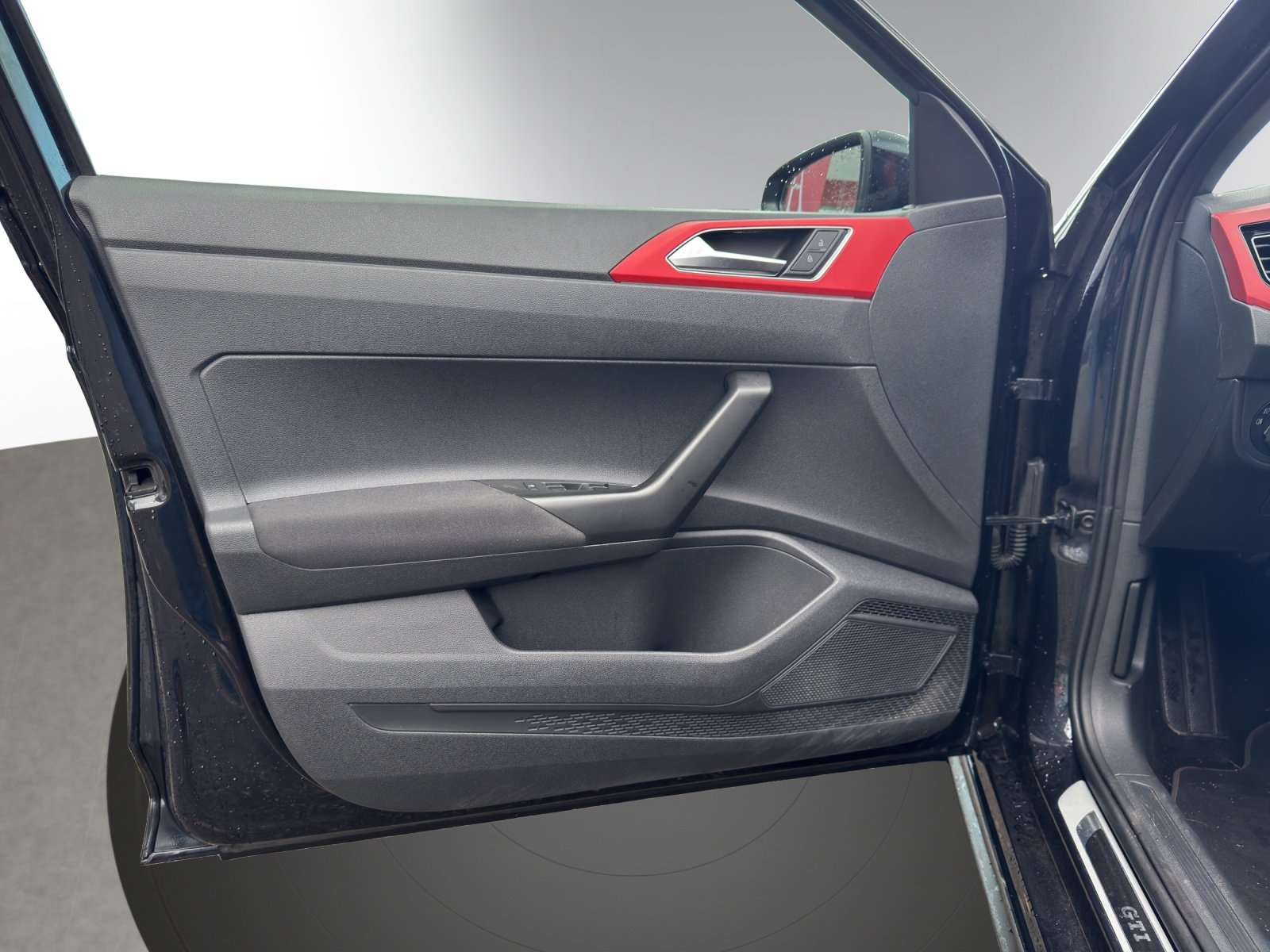 VW Polo 2.0 TSI GTI, Petrol, Second hand / Used, Automatic - 7