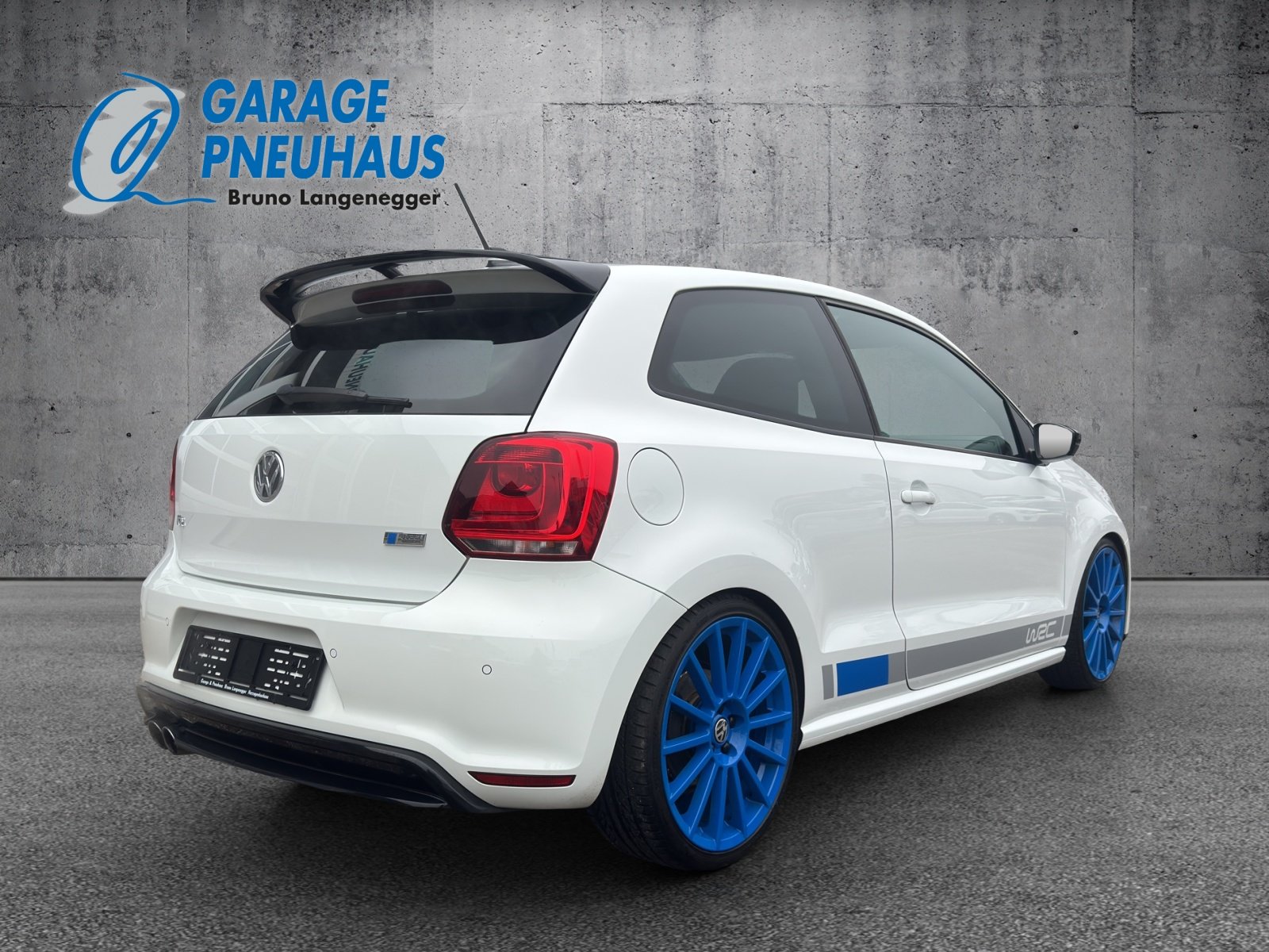VW Polo 2.0 TSI R WRC, Benzin, Occasion / Gebraucht, Handschaltung - 4