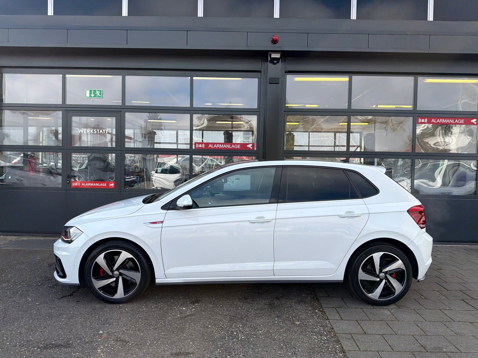 VW Polo 2.0 TSI GTI DSG, Essence, Occasion / Utilisé, Automatique - 3