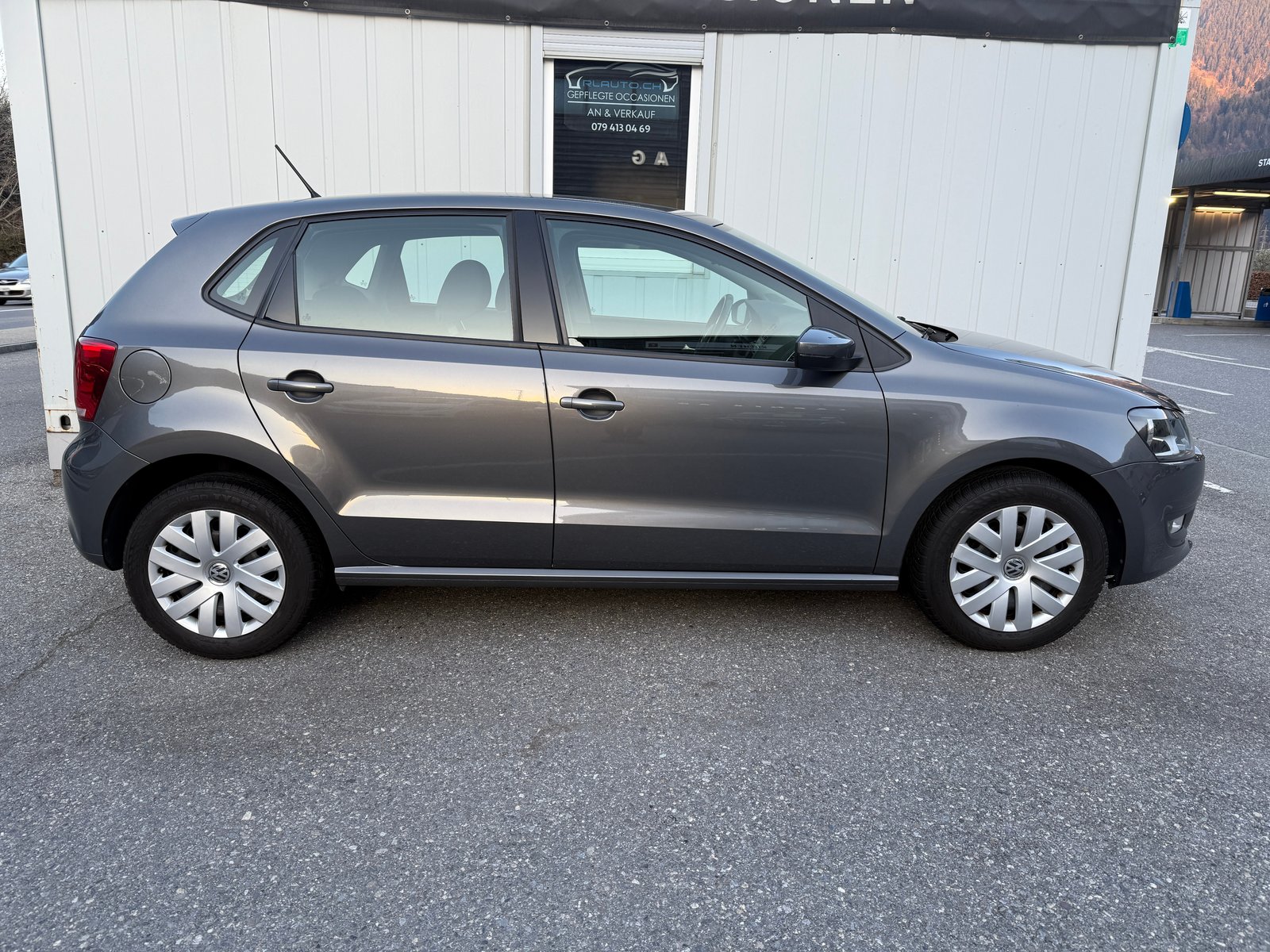 VW Polo 1.2 TSI Trendline *FRISCH AB MFK*FRISCH AB SERVICE*, Essence, Occasion / Utilisé, Manuelle - 3
