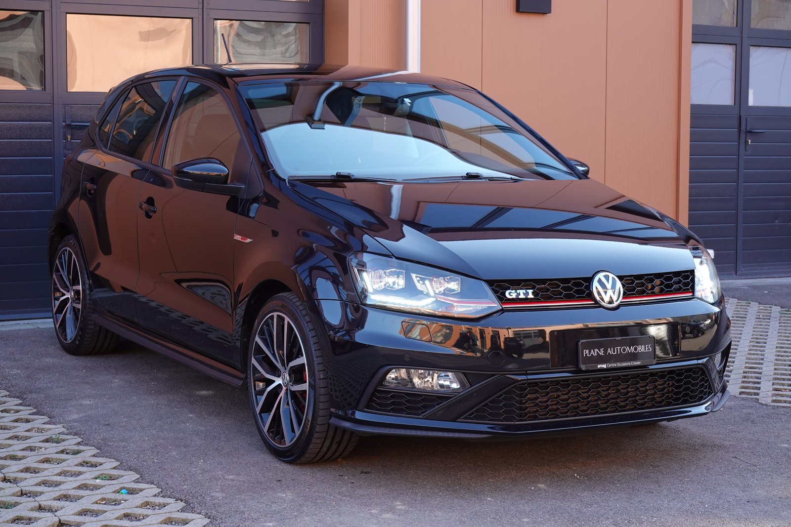 VW Polo 1.8 TSI GTI DSG - CH Auto * Tout Ouvrant * Caméra *, Benzin, Occasion / Gebraucht, Automatik - 2