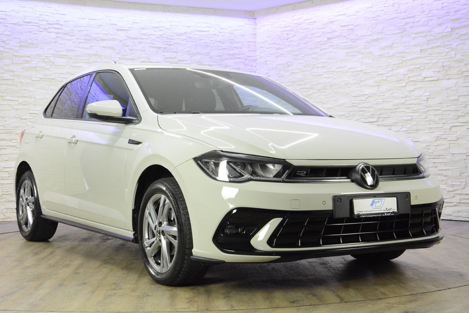 VW Polo 1.0 TSI R-Line DSG, Benzin, Occasion / Gebraucht, Automatik - 2