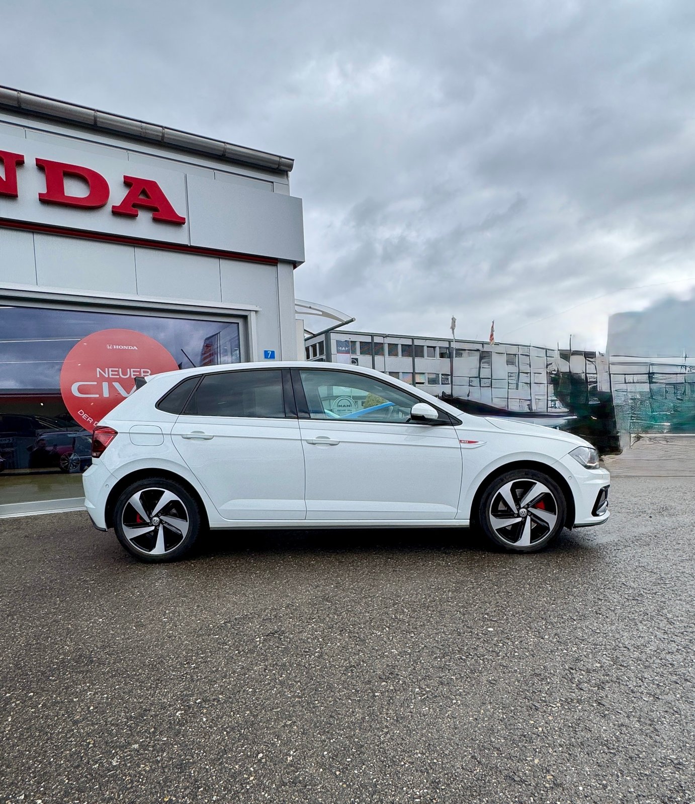 VW Polo 2.0 TSI GTI DSG, Essence, Occasion / Utilisé, Automatique - 4