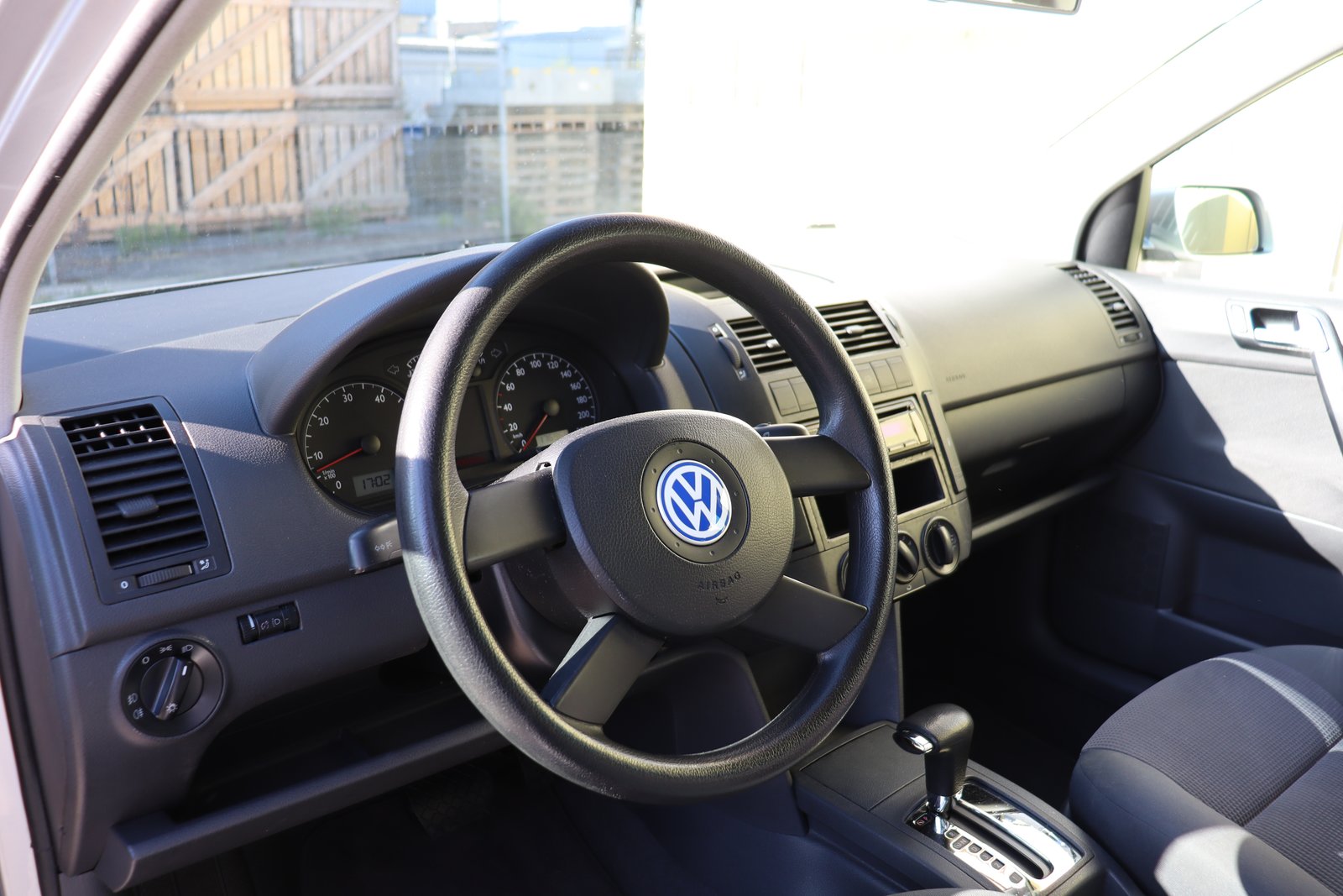 VW Polo 1.4 16V Highline, Benzin, Occasion / Gebraucht, Automatik - 7