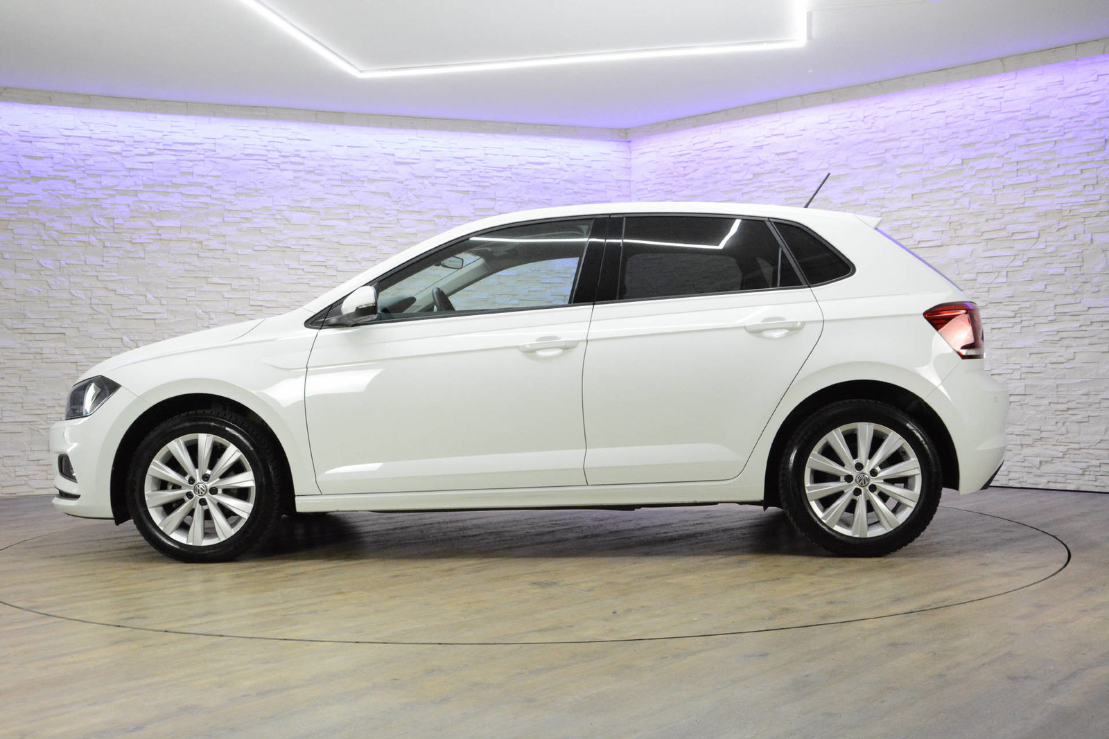 VW Polo 1.0 TSI Comfortline DSG, Essence, Occasion / Utilisé, Automatique - 3
