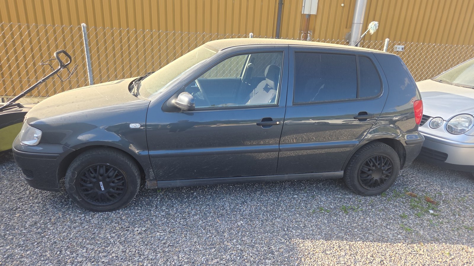 VW POLO 60 Trendline, Petrol, Second hand / Used, Manual - 2