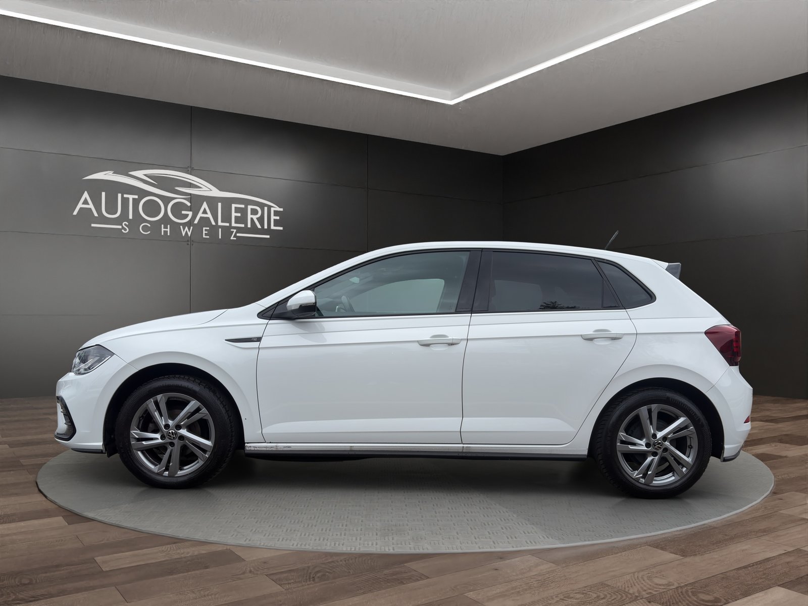 VW Polo 1.0 TSI R-Line DSG CH Adaptiver Tempomat ACC Navi, Essence, Occasion / Utilisé, Automatique - 2