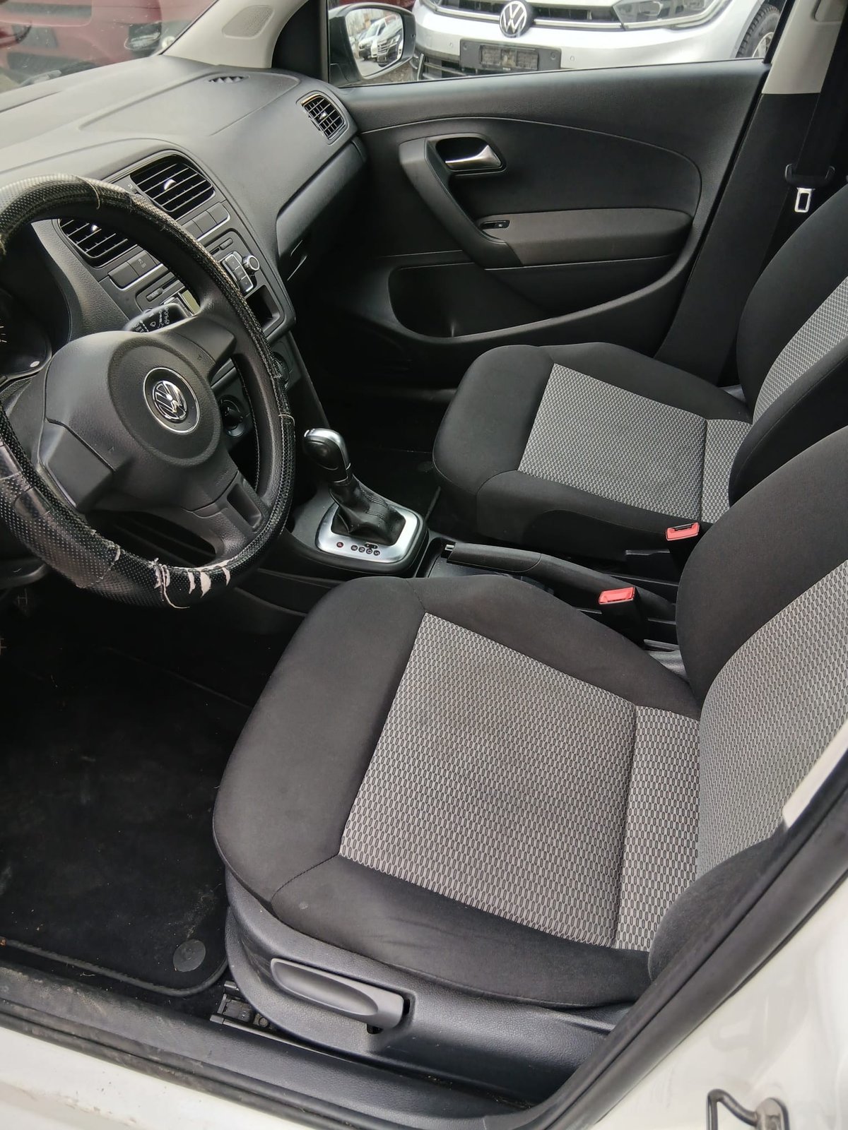 VW Polo 1.2 TSI Comfortline DSG, Essence, Occasion / Utilisé, Automatique - 7