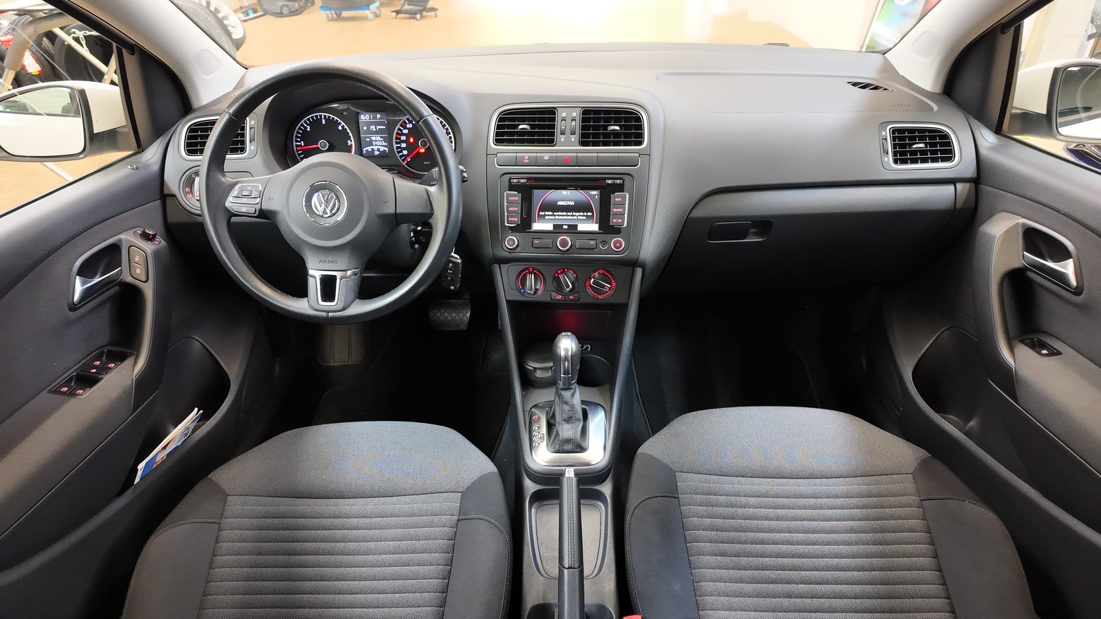 VW Polo 1.6 TDI Comfortline DSG, Diesel, Occasion / Utilisé, Automatique - 7