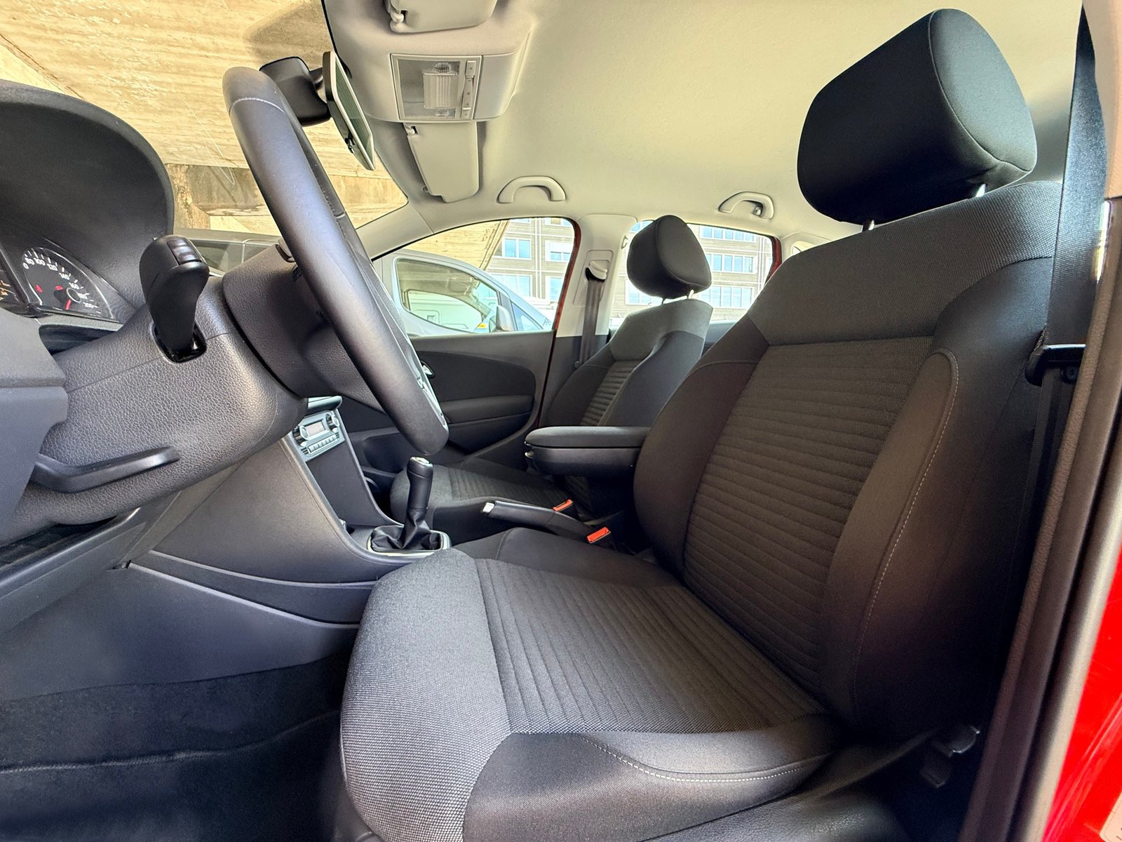 VW Polo 1.2 TSI BlueMotion Technology Comfortline, Essence, Occasion / Utilisé, Manuelle - 6