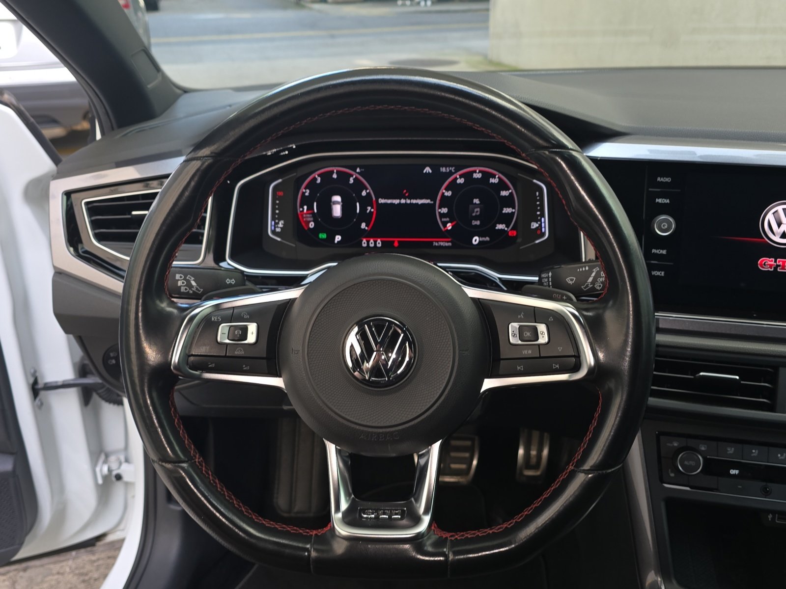 VW Polo 2.0 TSI GTI DSG, Essence, Occasion / Utilisé, Automatique - 7
