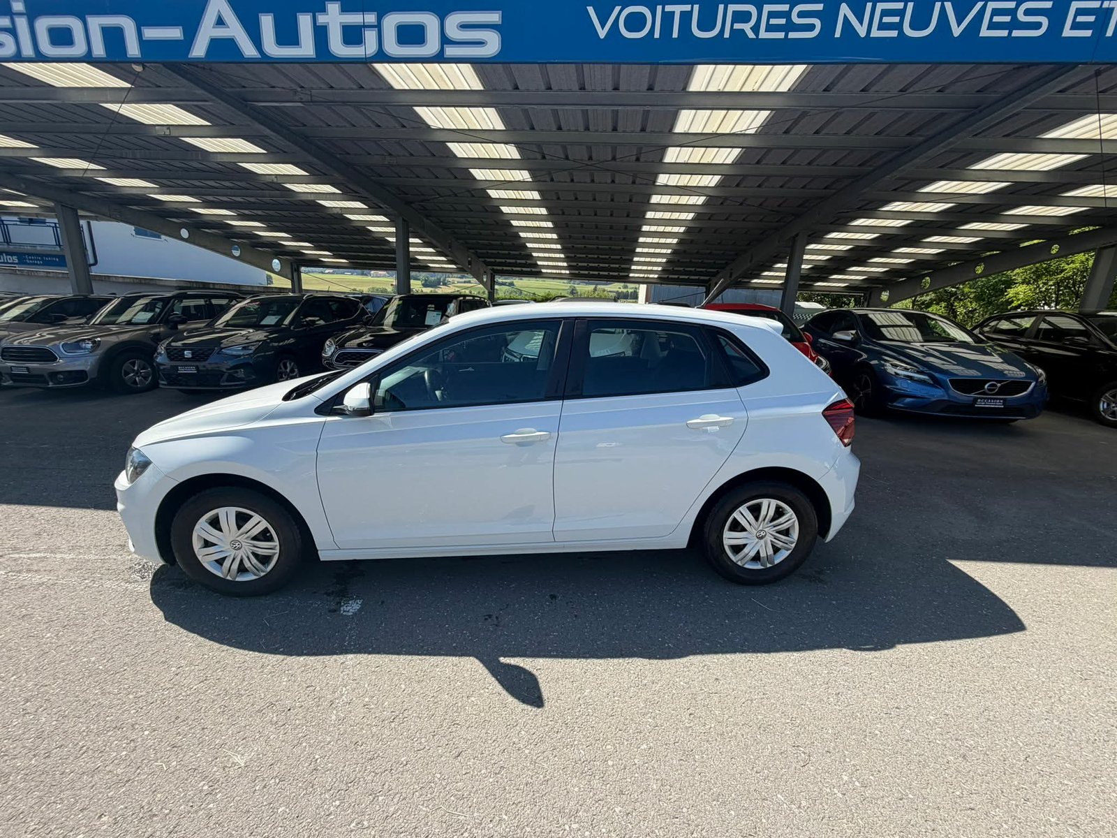 VW Polo 1.0 BMT Trendline, Petrol, Second hand / Used, Manual - 4