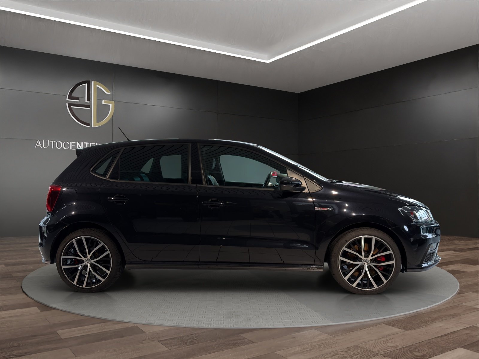 VW Polo 1.8 TSI GTI, Petrol, Second hand / Used, Manual - 5