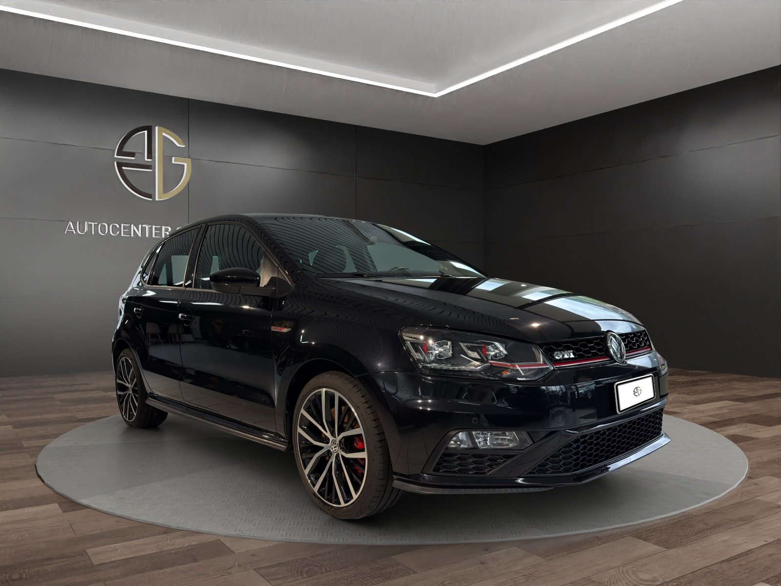 VW Polo 1.8 TSI GTI, Petrol, Second hand / Used, Manual - 6