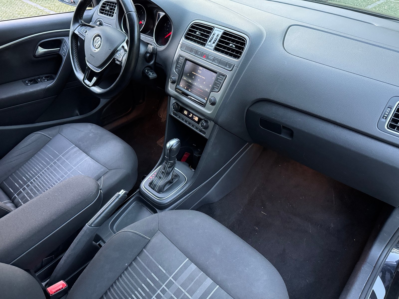 VW Polo 1.2 TSI BMT Lounge DSG, Benzina, Occasioni / Usate, Automatico - 4