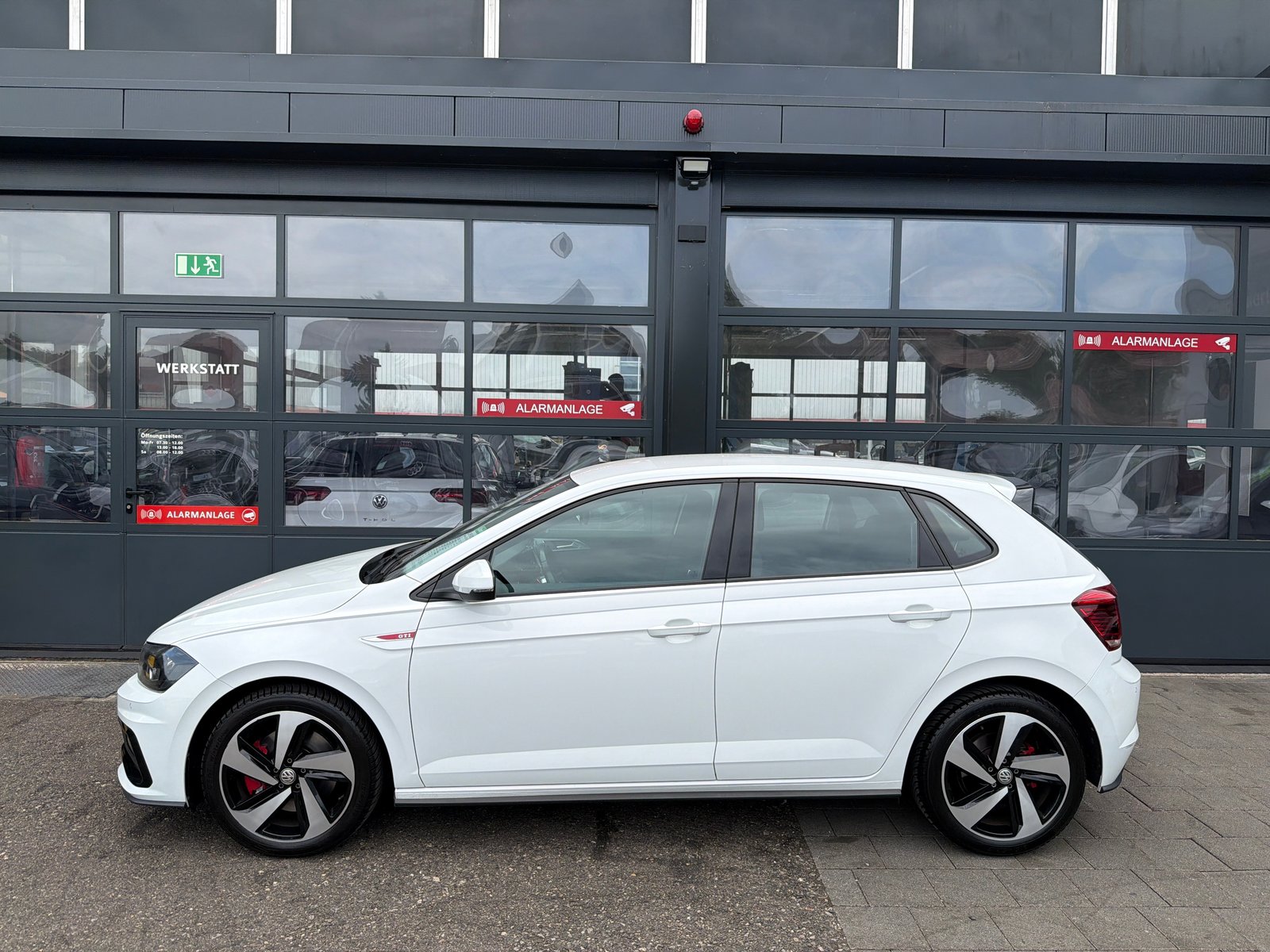 VW Polo 2.0 TSI GTI DSG, Benzina, Occasioni / Usate, Automatico - 3