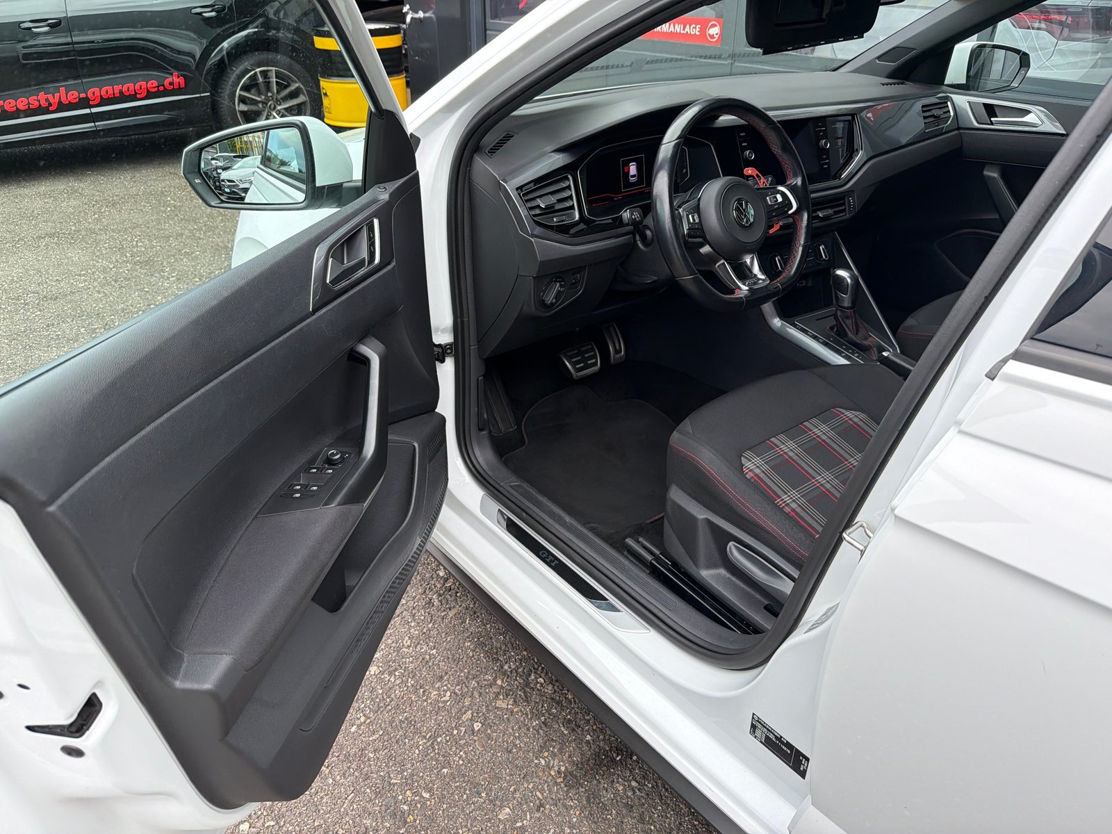 VW Polo 2.0 TSI GTI DSG, Benzina, Occasioni / Usate, Automatico - 7