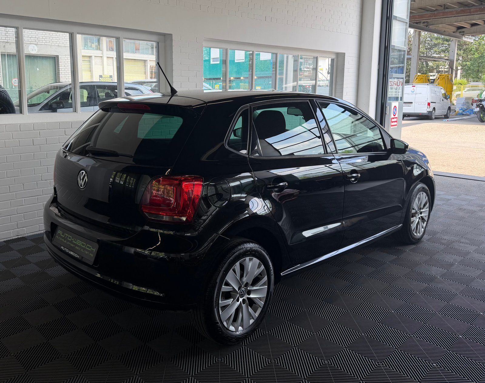 VW Polo 1.2 TSI Trendline, Essence, Occasion / Utilisé, Manuelle - 5
