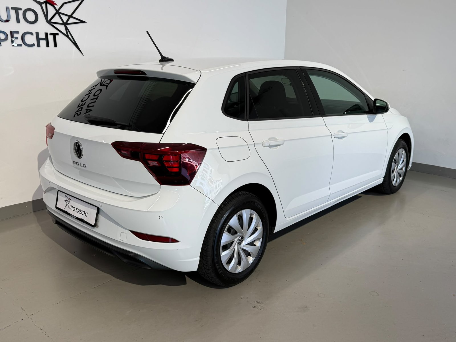 VW Polo 1.0 TSI Life DSG, Petrol, Second hand / Used, Automatic - 4