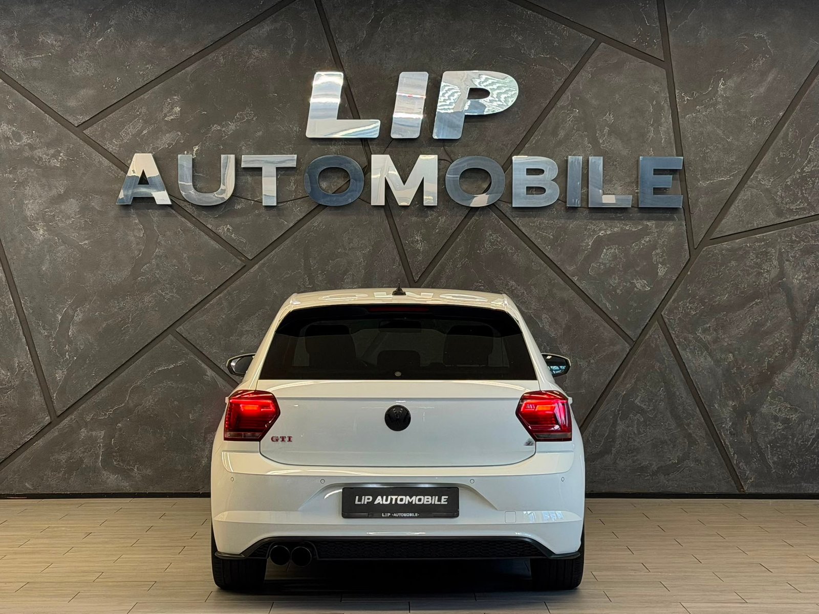 VW Polo 2.0 TSI GTI DSG, Benzin, Occasion / Gebraucht, Automatik - 7