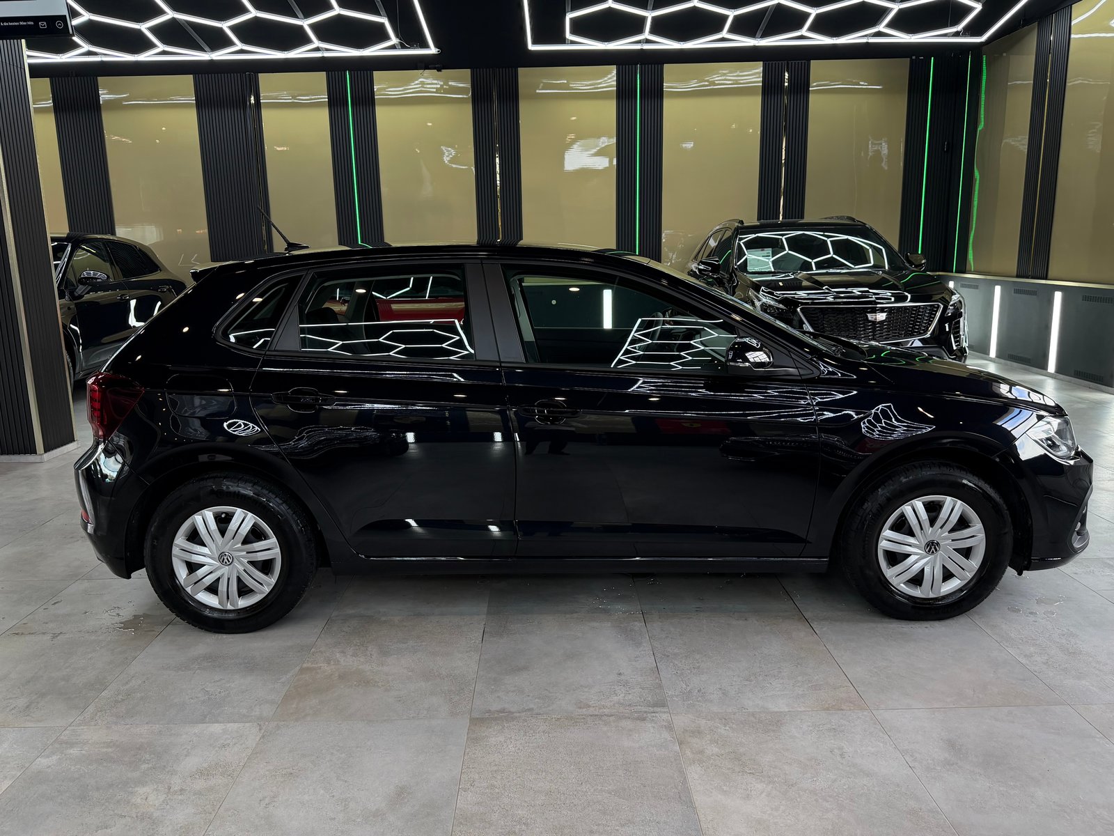 VW Polo 1.0 MPI Basis, Essence, Occasion / Utilisé, Manuelle - 4