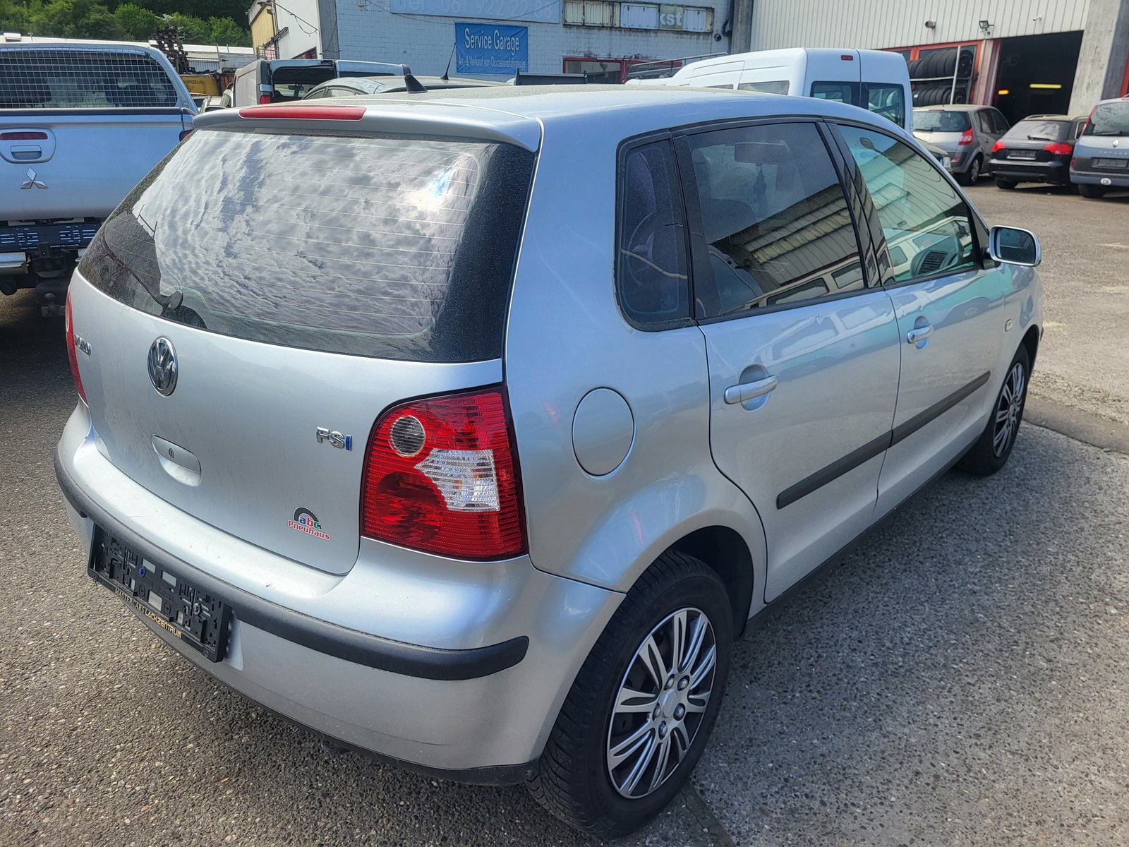 VW Polo 1.4 16V FSI Highline, Petrol, Second hand / Used, Manual - 4