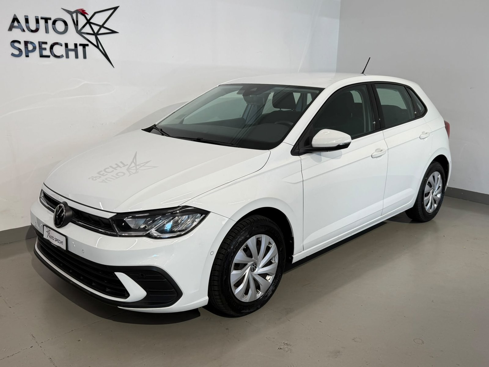 VW Polo 1.0 TSI Life DSG, Petrol, Second hand / Used, Automatic - 2