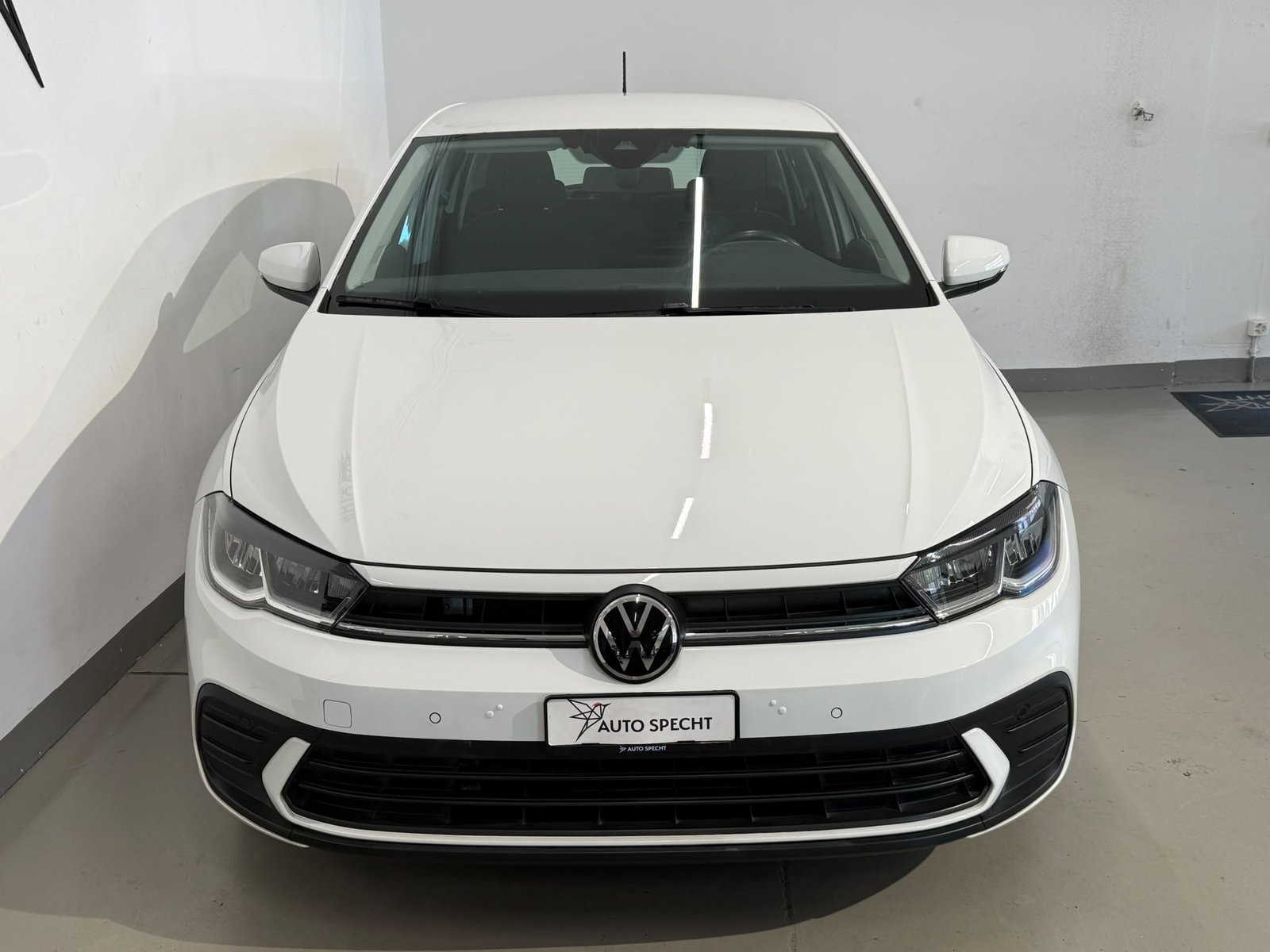 VW Polo 1.0 TSI Life DSG, Petrol, Second hand / Used, Automatic - 3