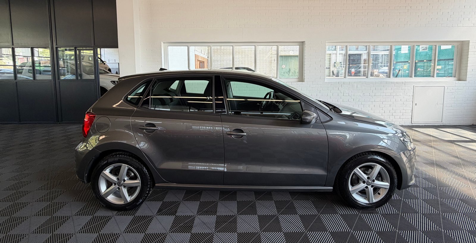 VW Polo 1.2 TSI BMT Comfortline DSG, Benzin, Occasion / Gebraucht, Automatik - 2