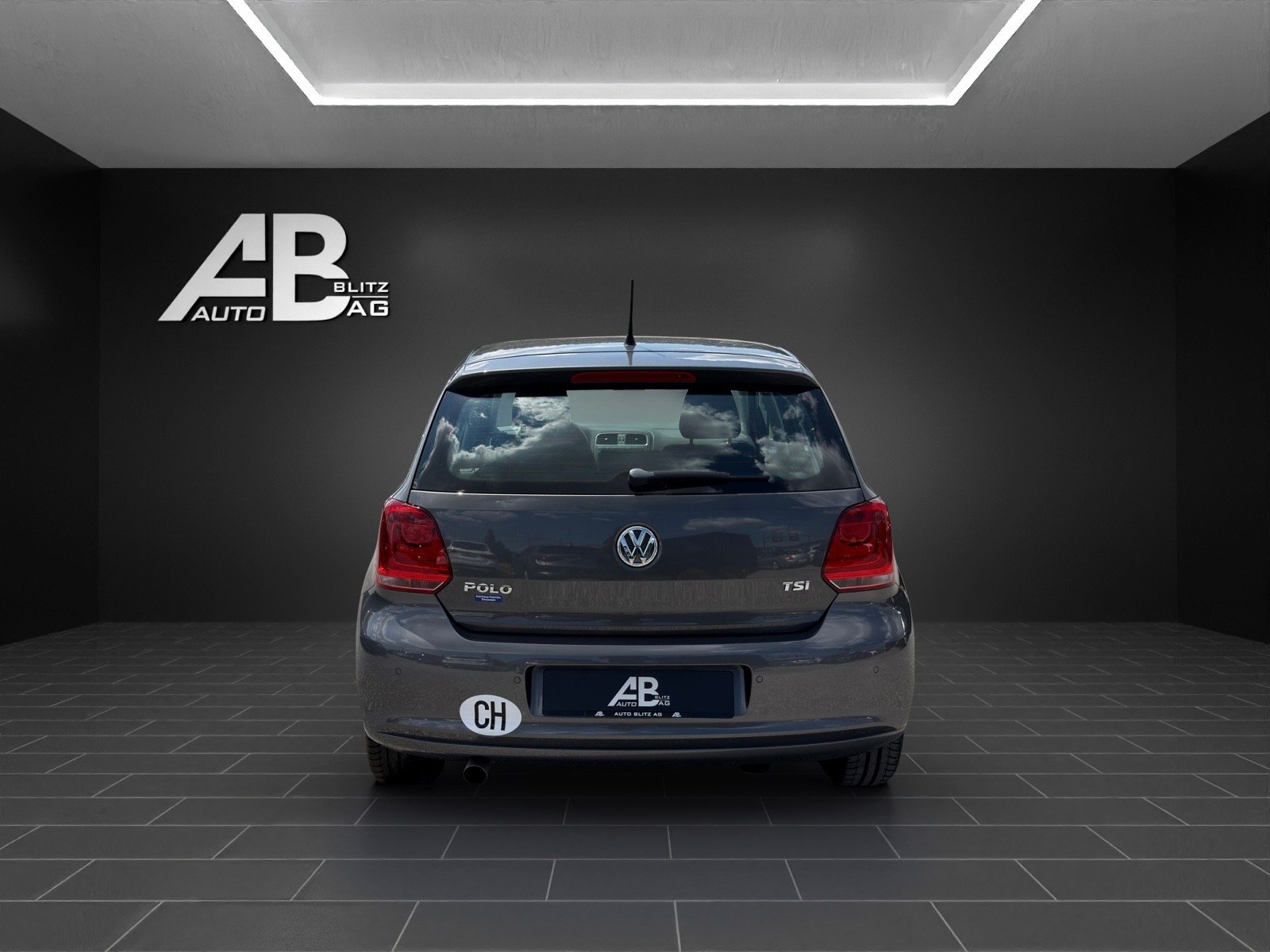 VW Polo 1.2 TSI Comfortline DSG mit 105 PS, Benzina, Occasioni / Usate, Automatico - 4