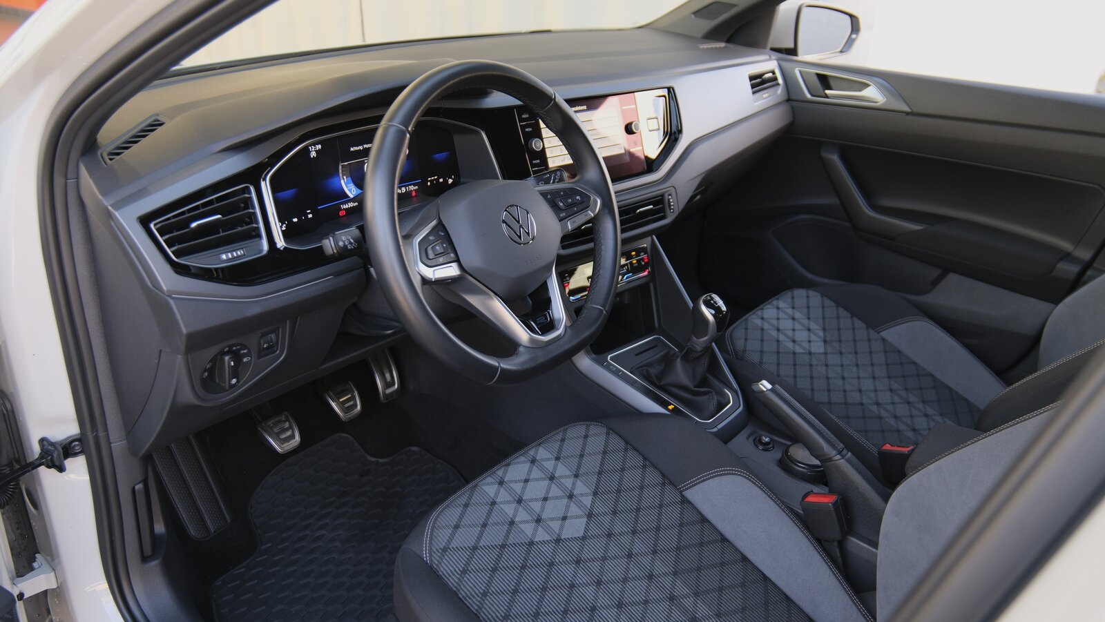 VW Polo 1.0 TSI R-Line, Benzina, Occasioni / Usate, Manuale - 3