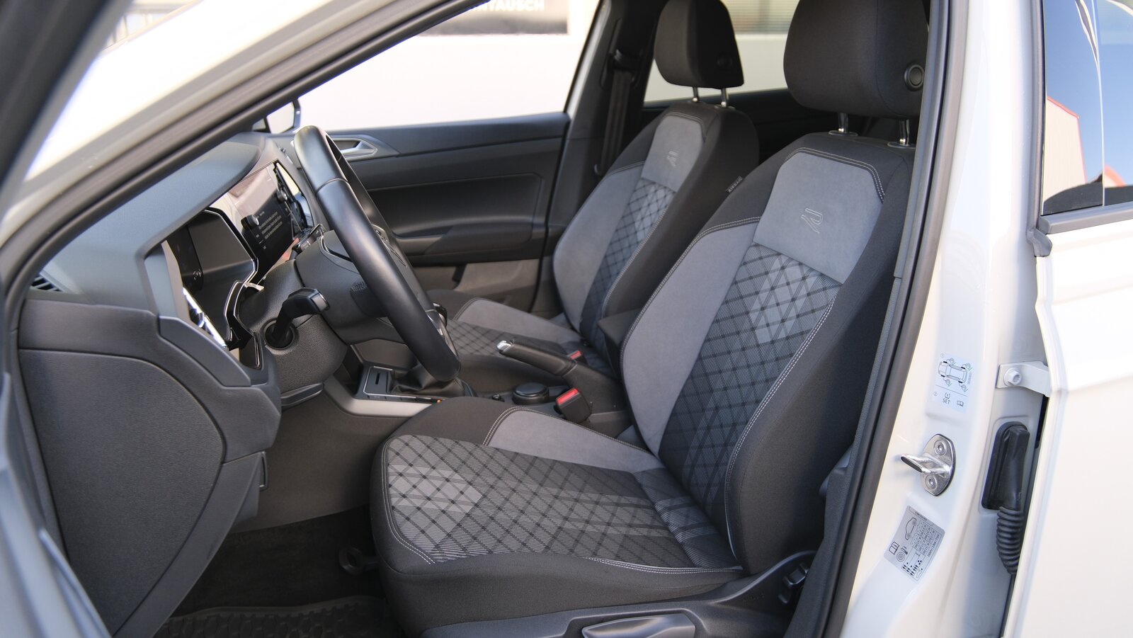 VW Polo 1.0 TSI R-Line, Benzina, Occasioni / Usate, Manuale - 4