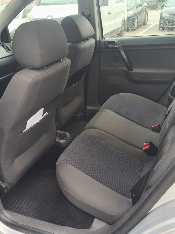 VW POLO 1.4 TDI 80 Trendline, Diesel, Occasion / Gebraucht, Handschaltung - 4