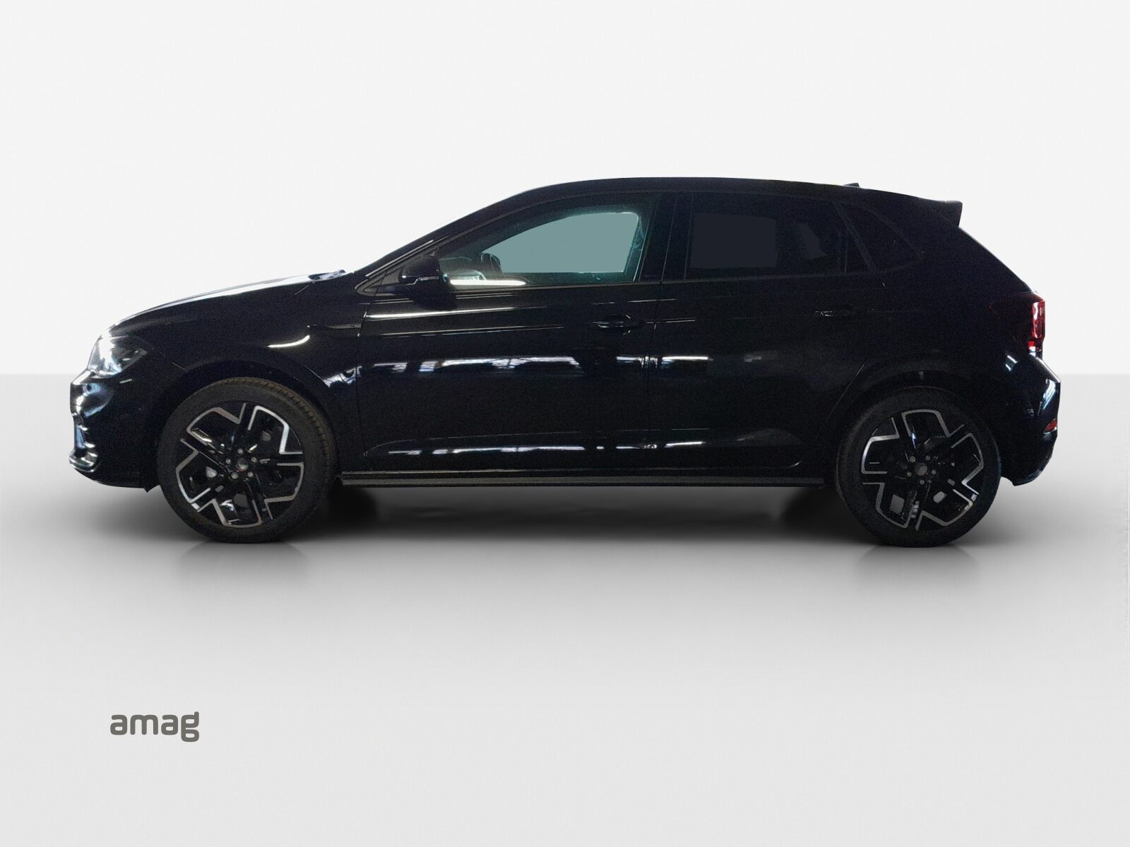 VW Polo R-Line, Petrol, Pre-registered new car, Automatic - 2