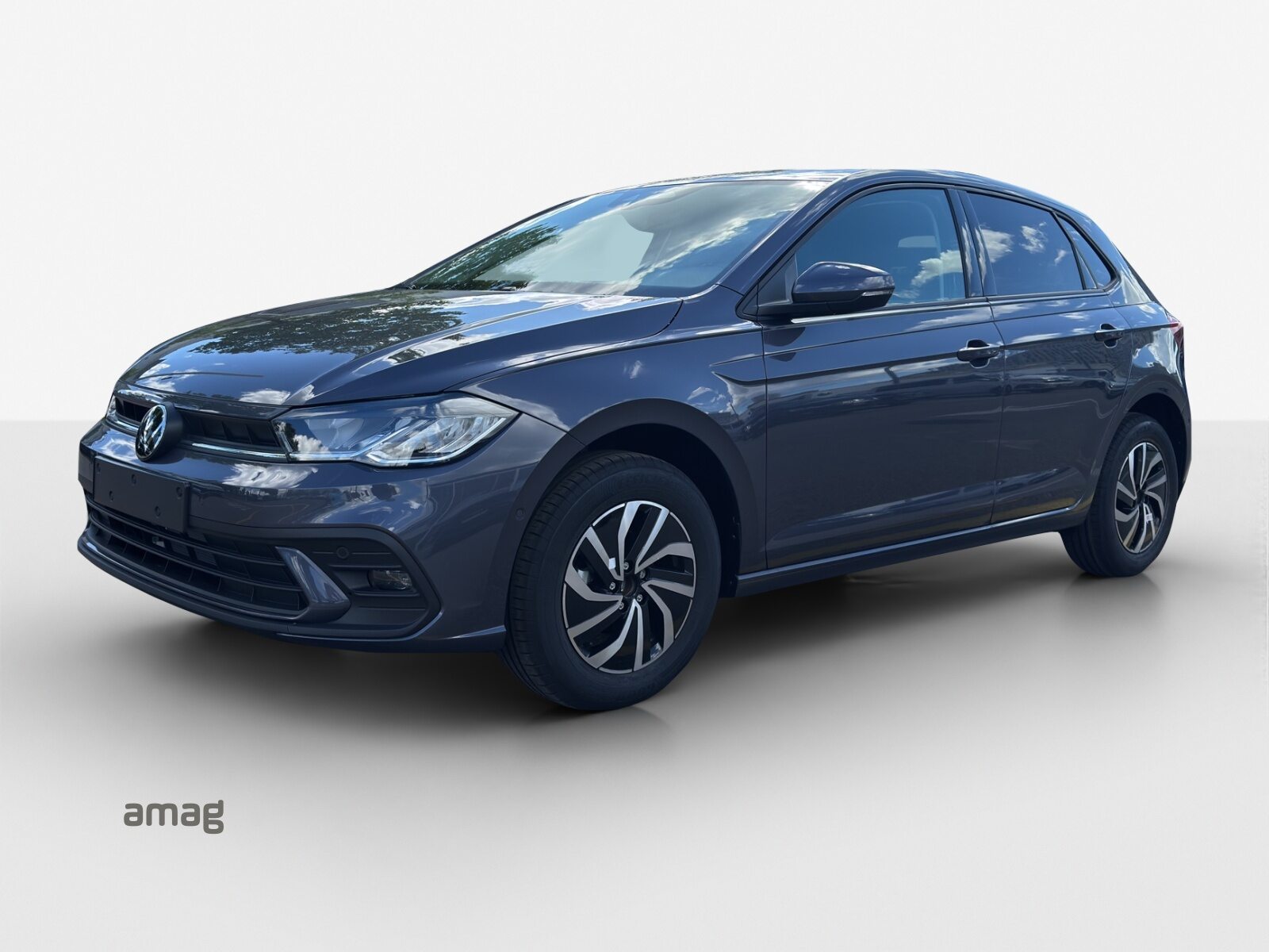 VW Polo Life