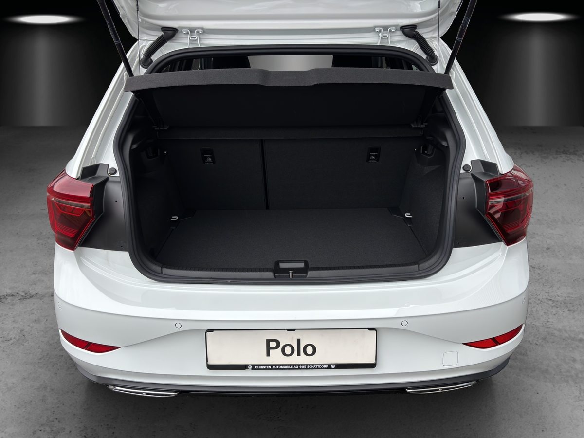 VW Polo R-Line, Petrol, New car, Automatic - 7