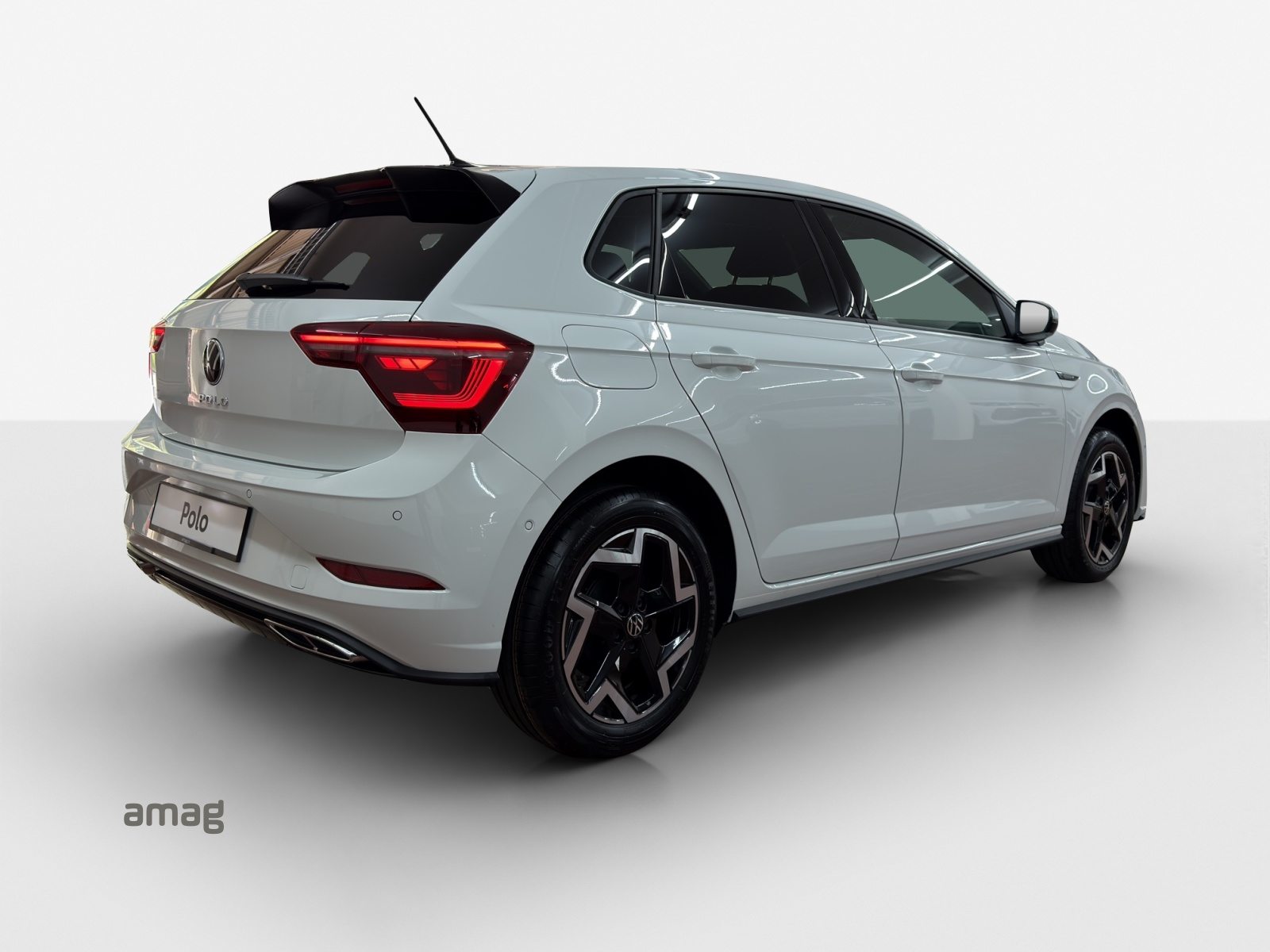 VW Polo R-Line, Petrol, New car, Automatic - 5