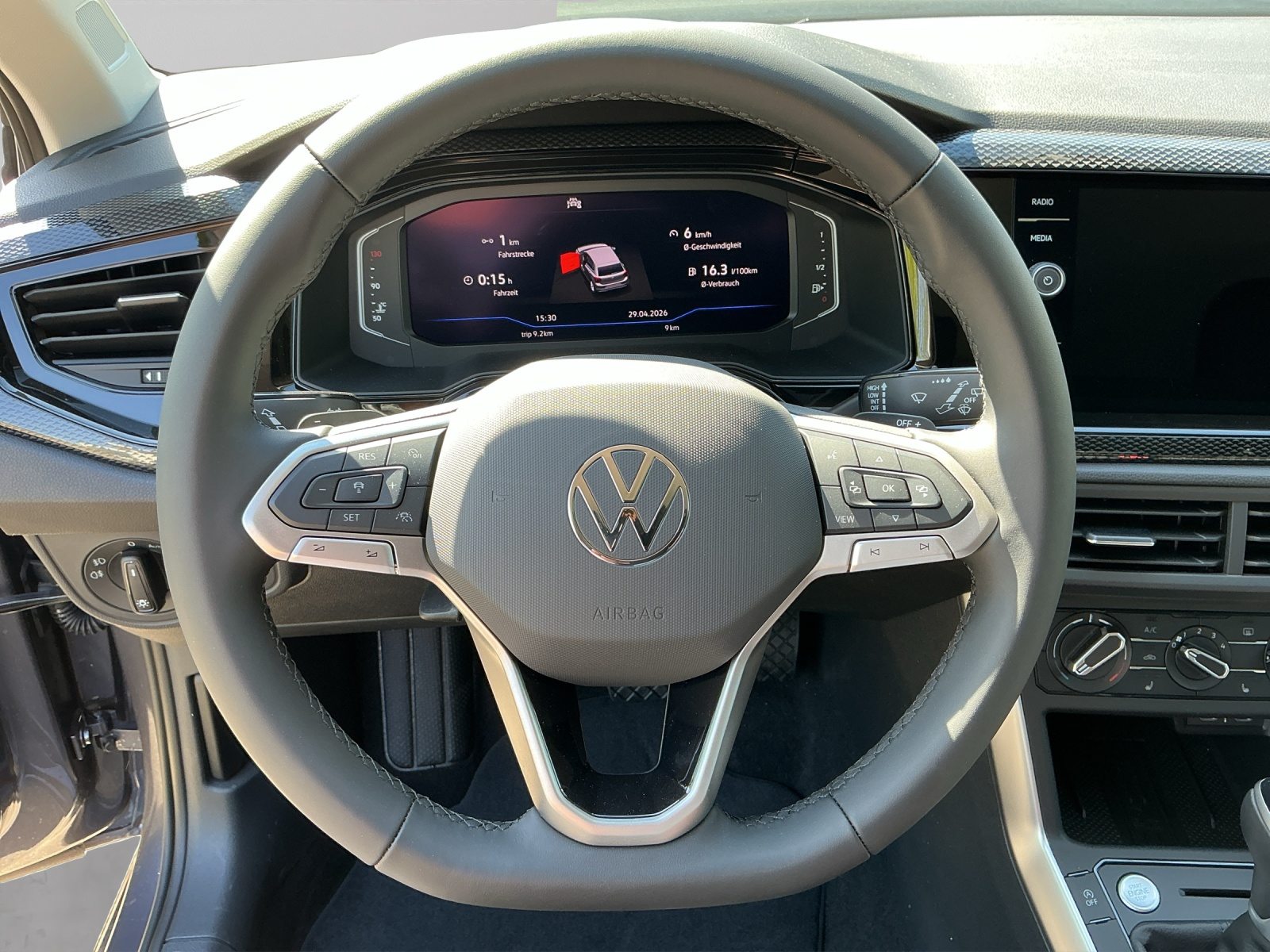 VW Polo Life, Essence, Voiture nouvelle, Automatique - 6