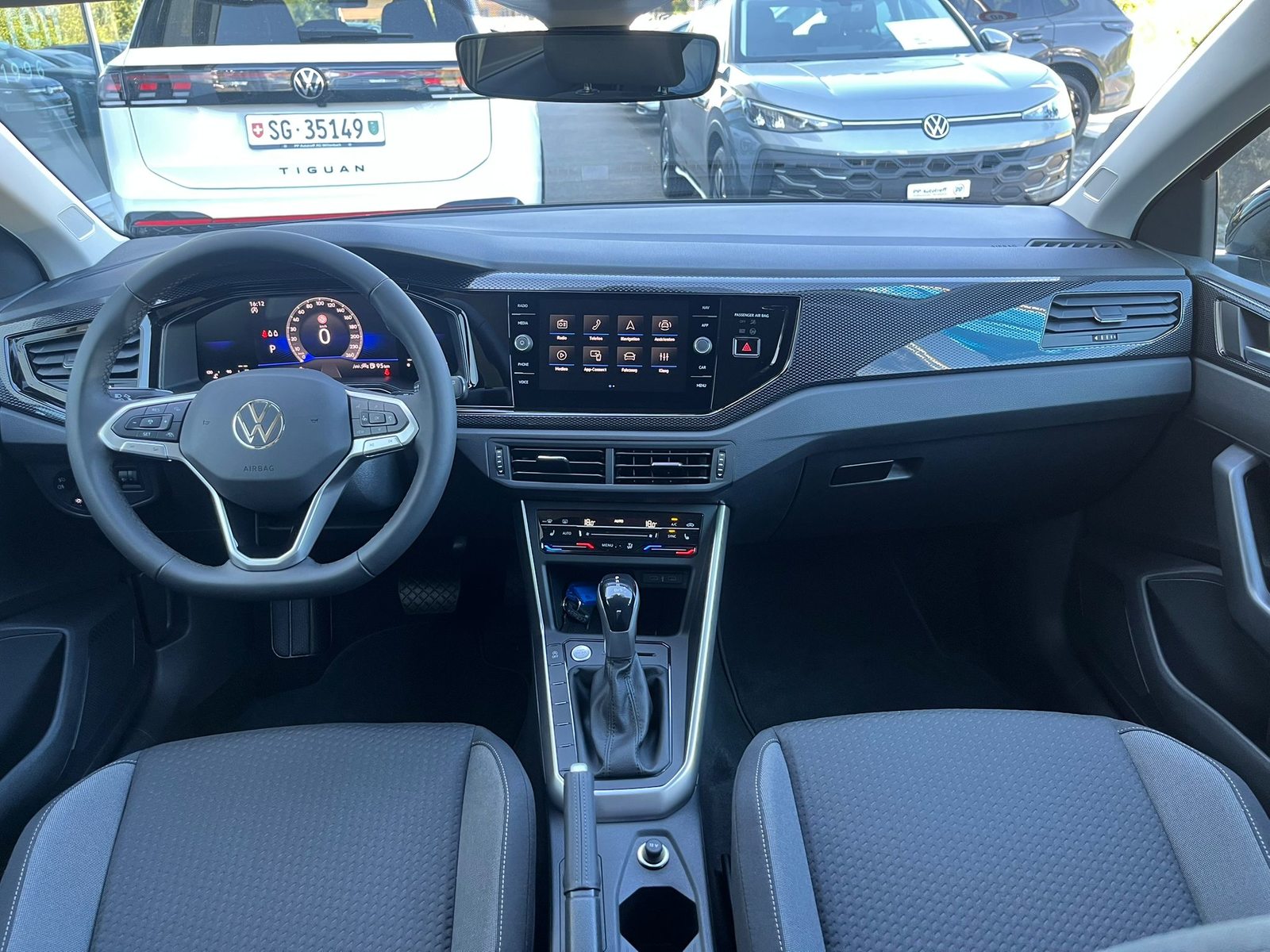 VW Polo Life, Petrol, New car, Automatic - 7