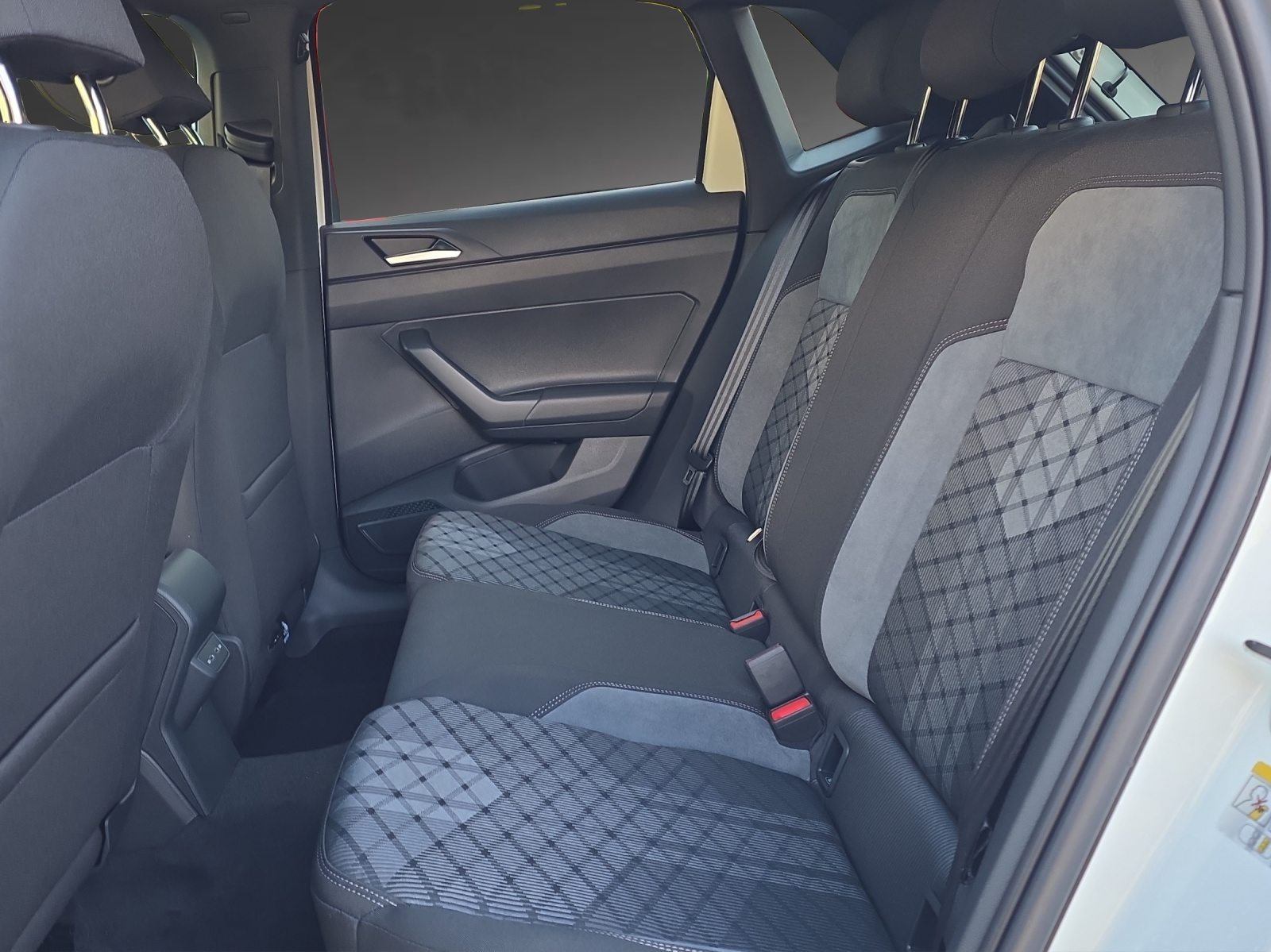 VW Polo R-Line, Benzin, Neuwagen, Automatik - 7