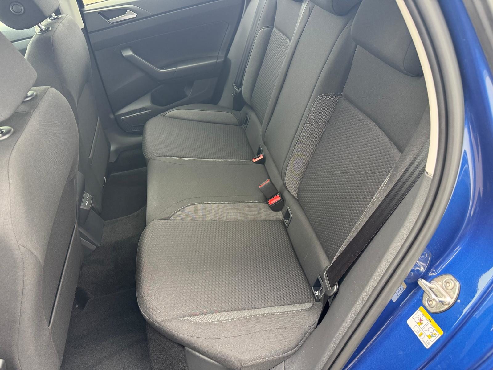 VW Polo Life, Petrol, New car, Automatic - 6